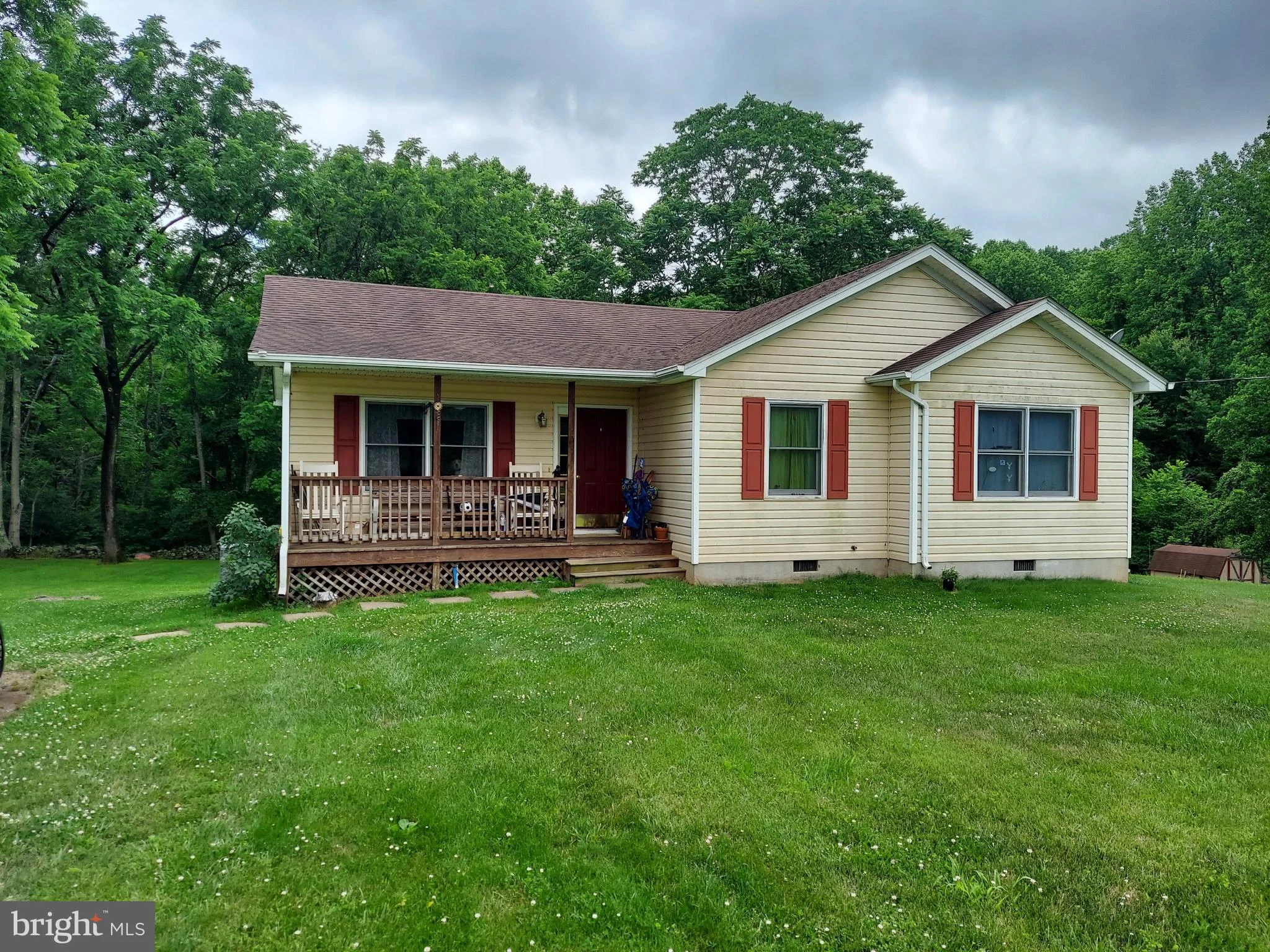 114 Maple Hill Lane, Washington, VA 22747