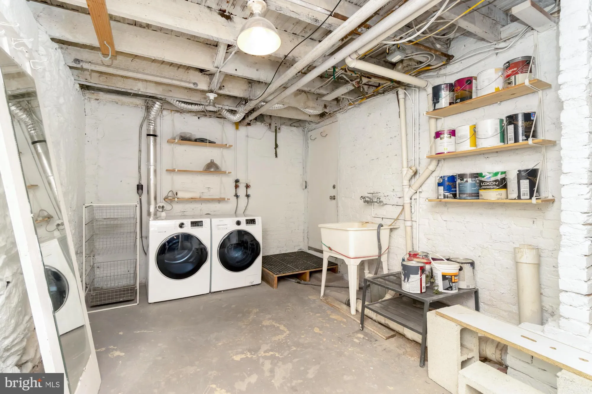 Baltimore, Maryland 21211, United States, 3 Bedrooms Bedrooms, ,1 BathroomBathrooms,Residential,Active,183552