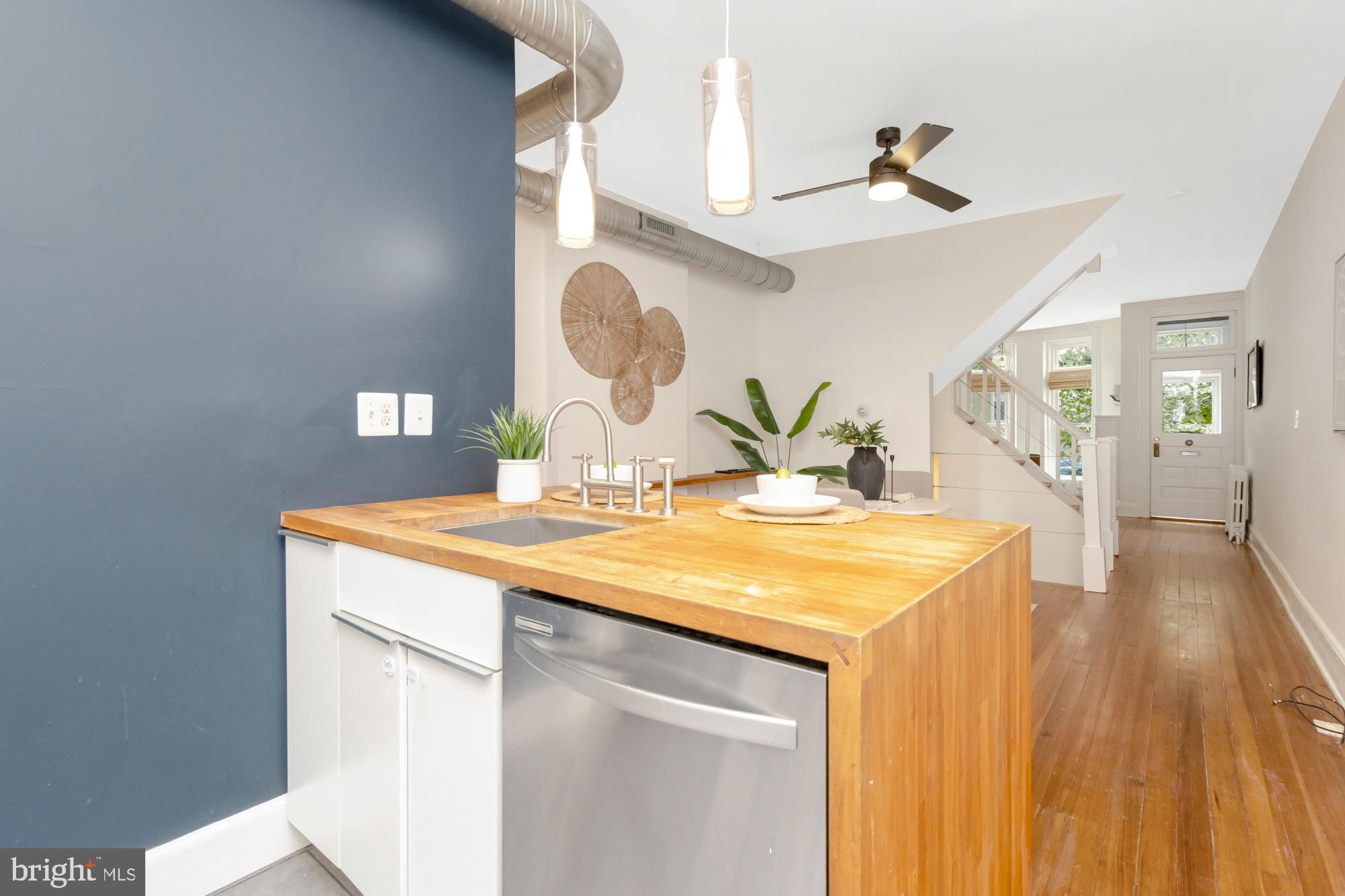 HAMPDEN HISTORIC DISTRICT - Residential