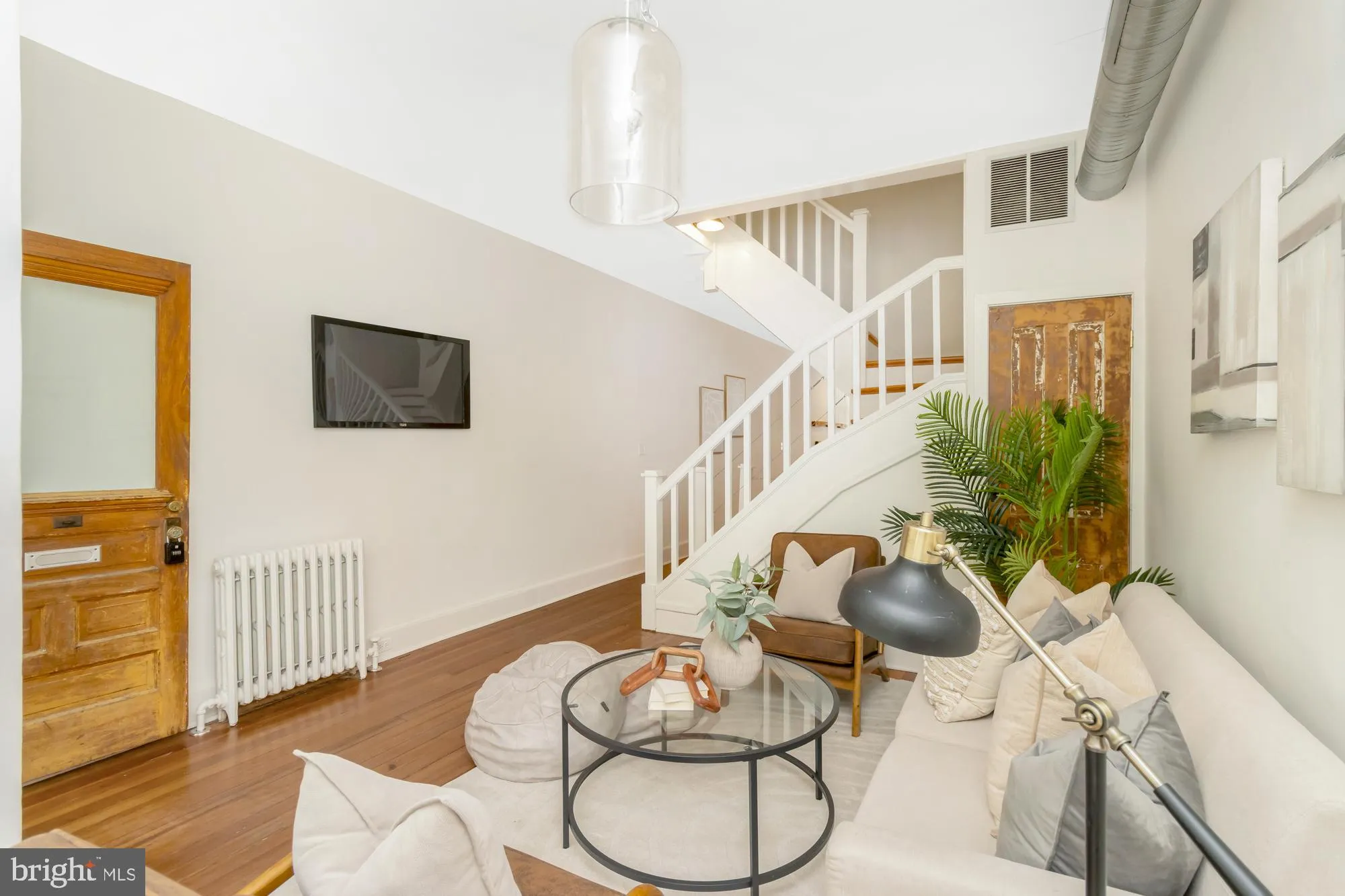 Baltimore, Maryland 21211, United States, 3 Bedrooms Bedrooms, ,1 BathroomBathrooms,Residential,Active,183552