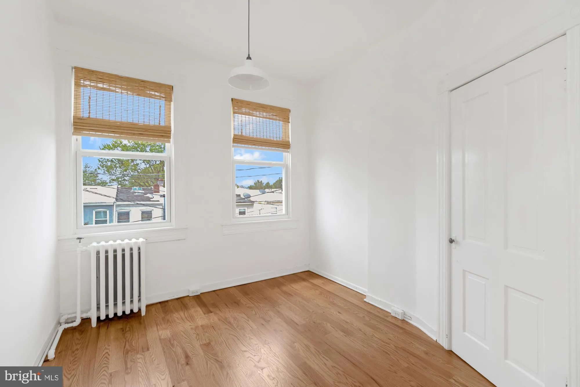 Baltimore, Maryland 21211, United States, 3 Bedrooms Bedrooms, ,1 BathroomBathrooms,Residential,Active,183552