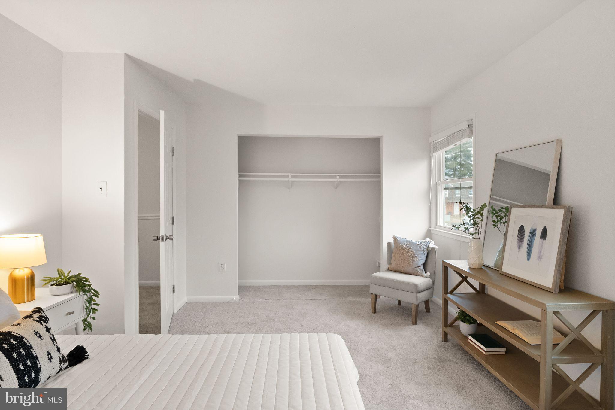 DALE CITY - Residential