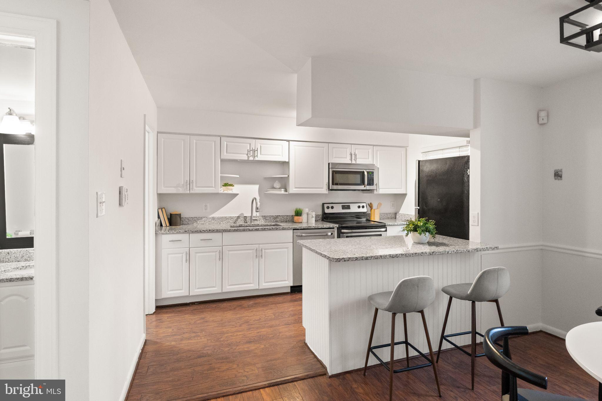 DALE CITY - Residential