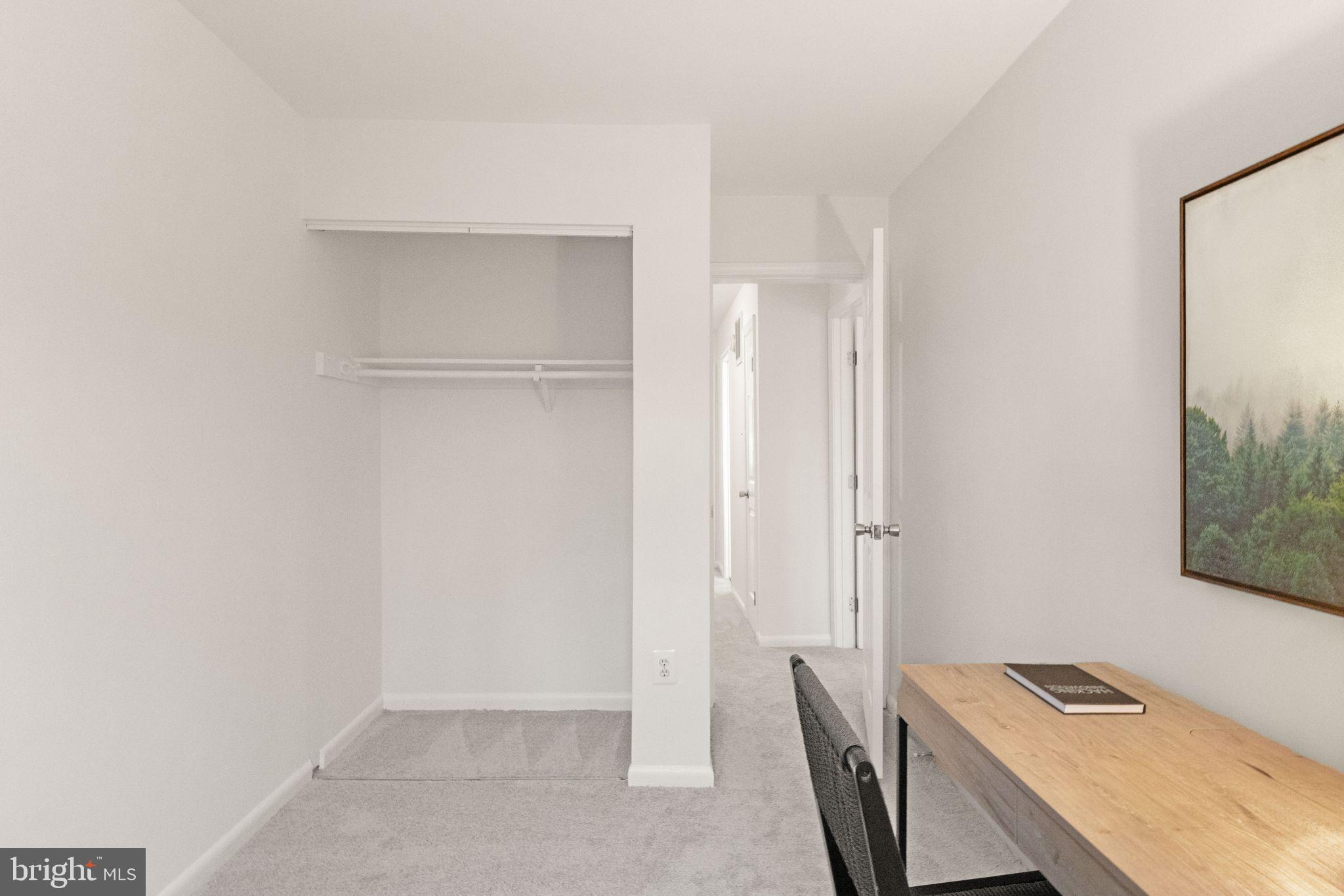 DALE CITY - Residential