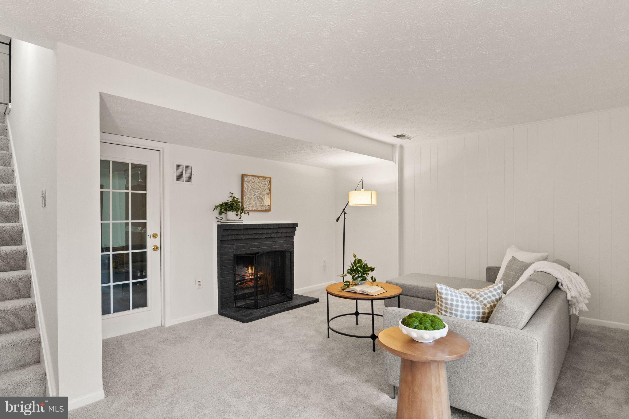 DALE CITY - Residential