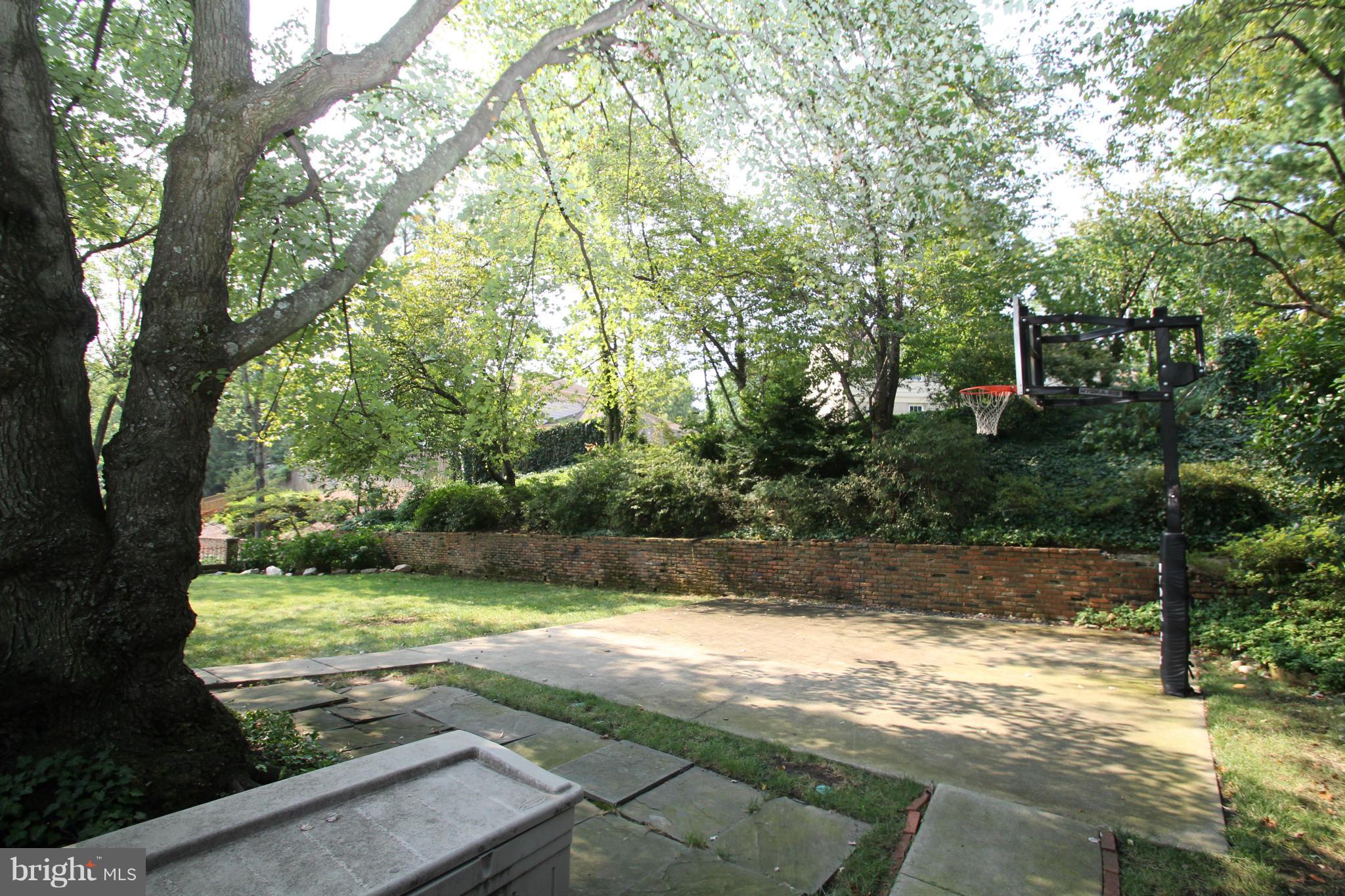 SEMINARY RIDGE - Residential