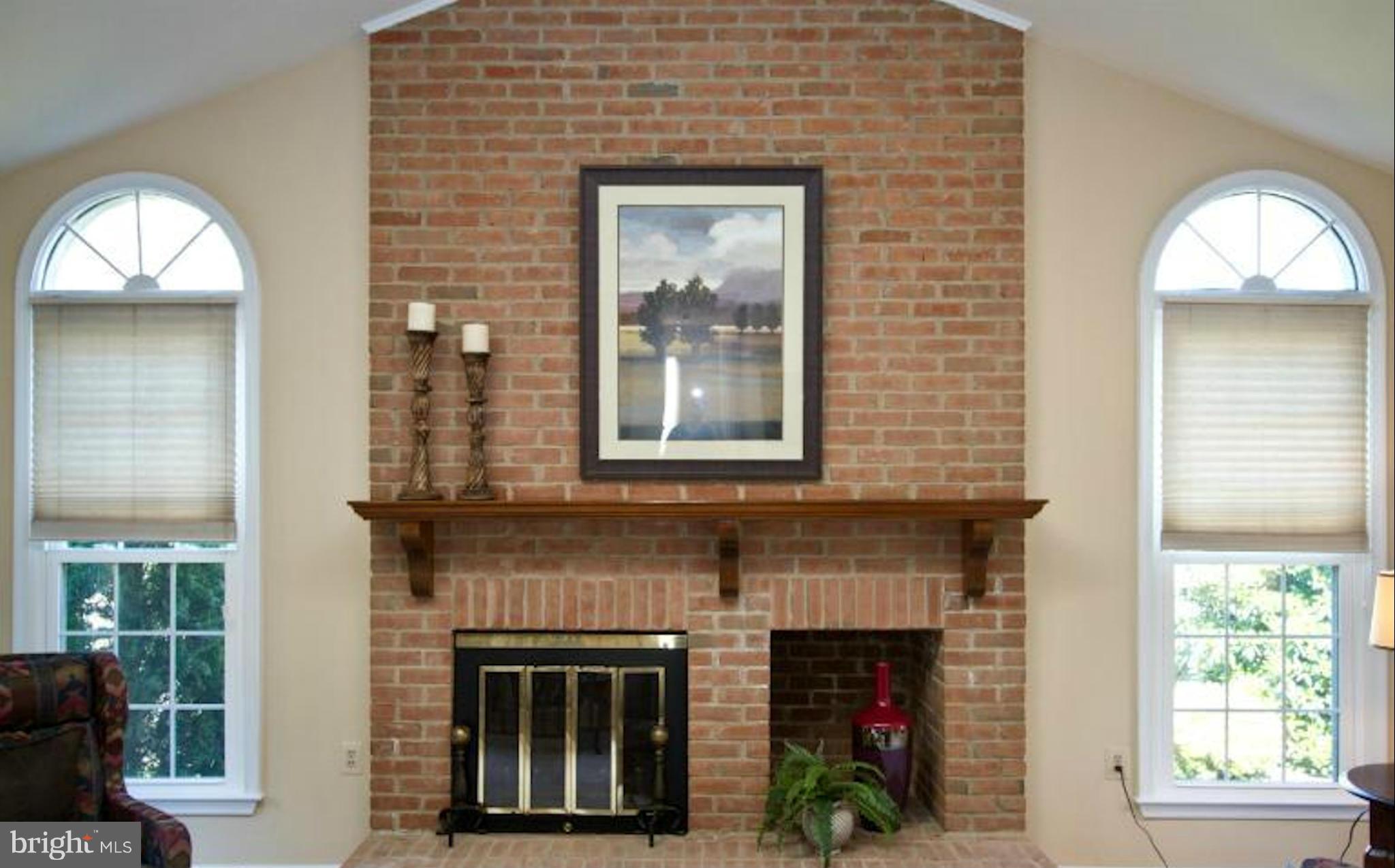 CHANTILLY HIGHLANDS - Residential Lease