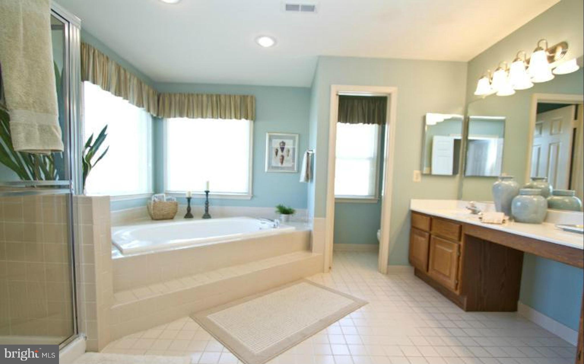 CHANTILLY HIGHLANDS - Residential Lease