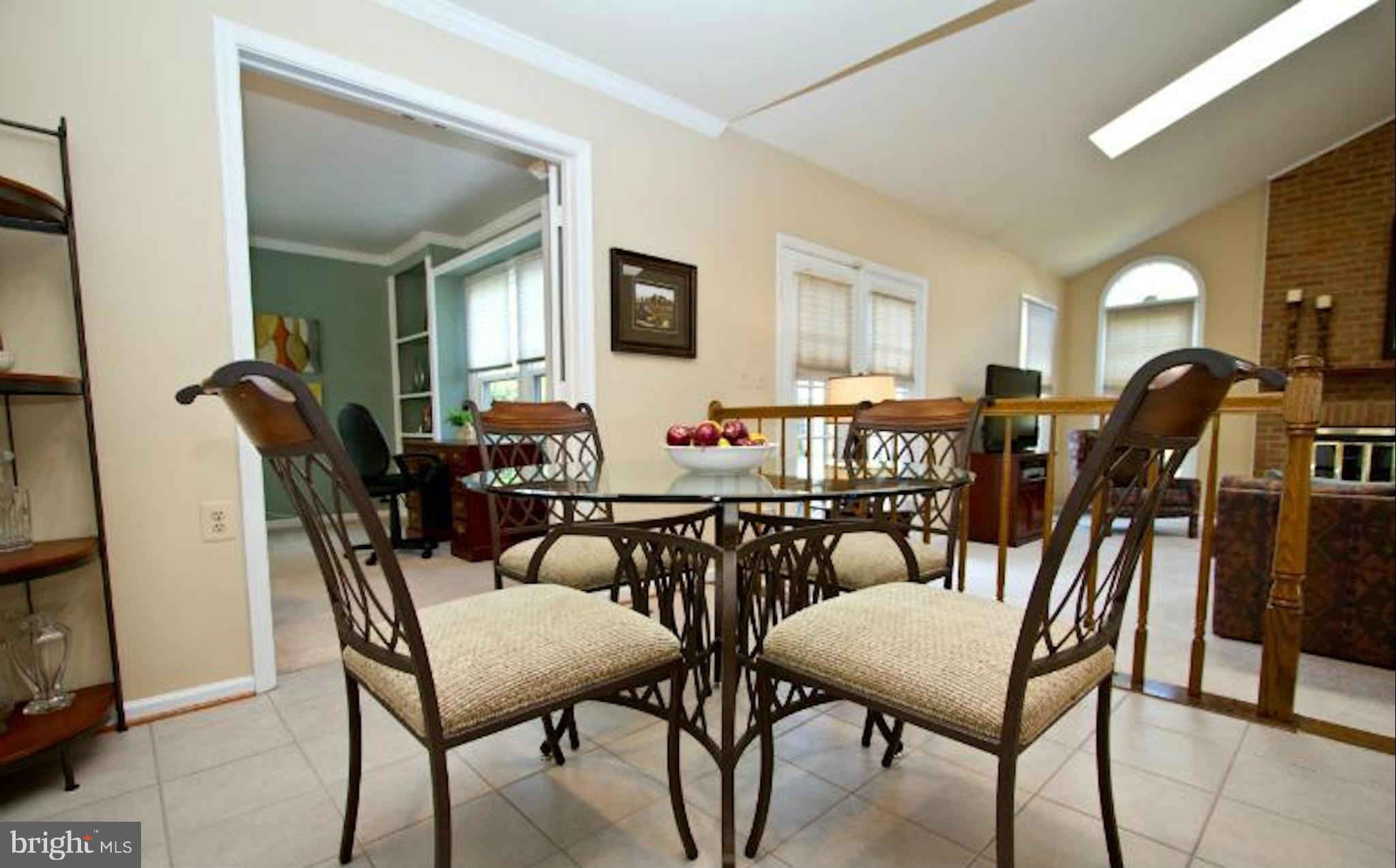 CHANTILLY HIGHLANDS - Residential Lease