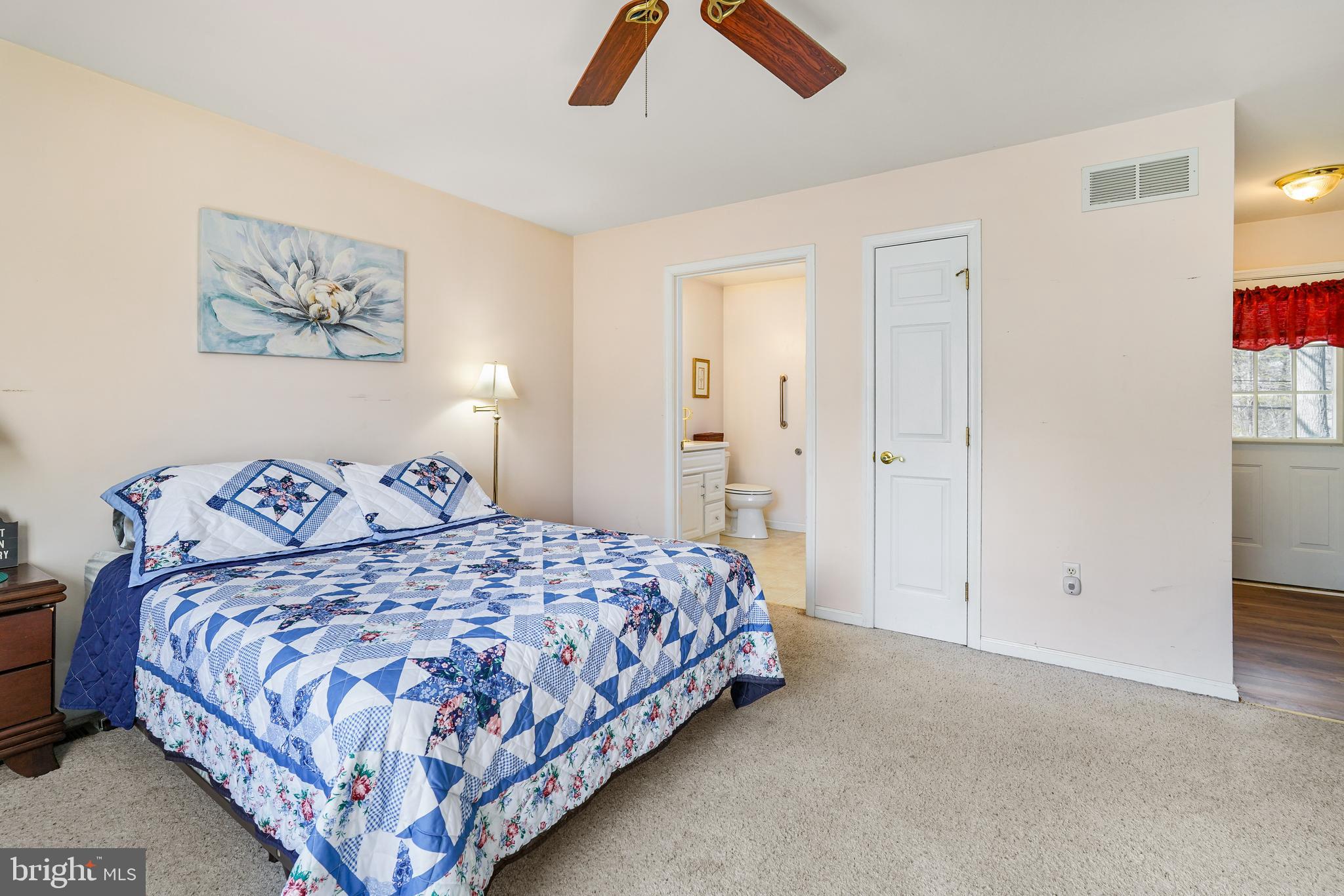 WASHINGTON WOODS - Residential