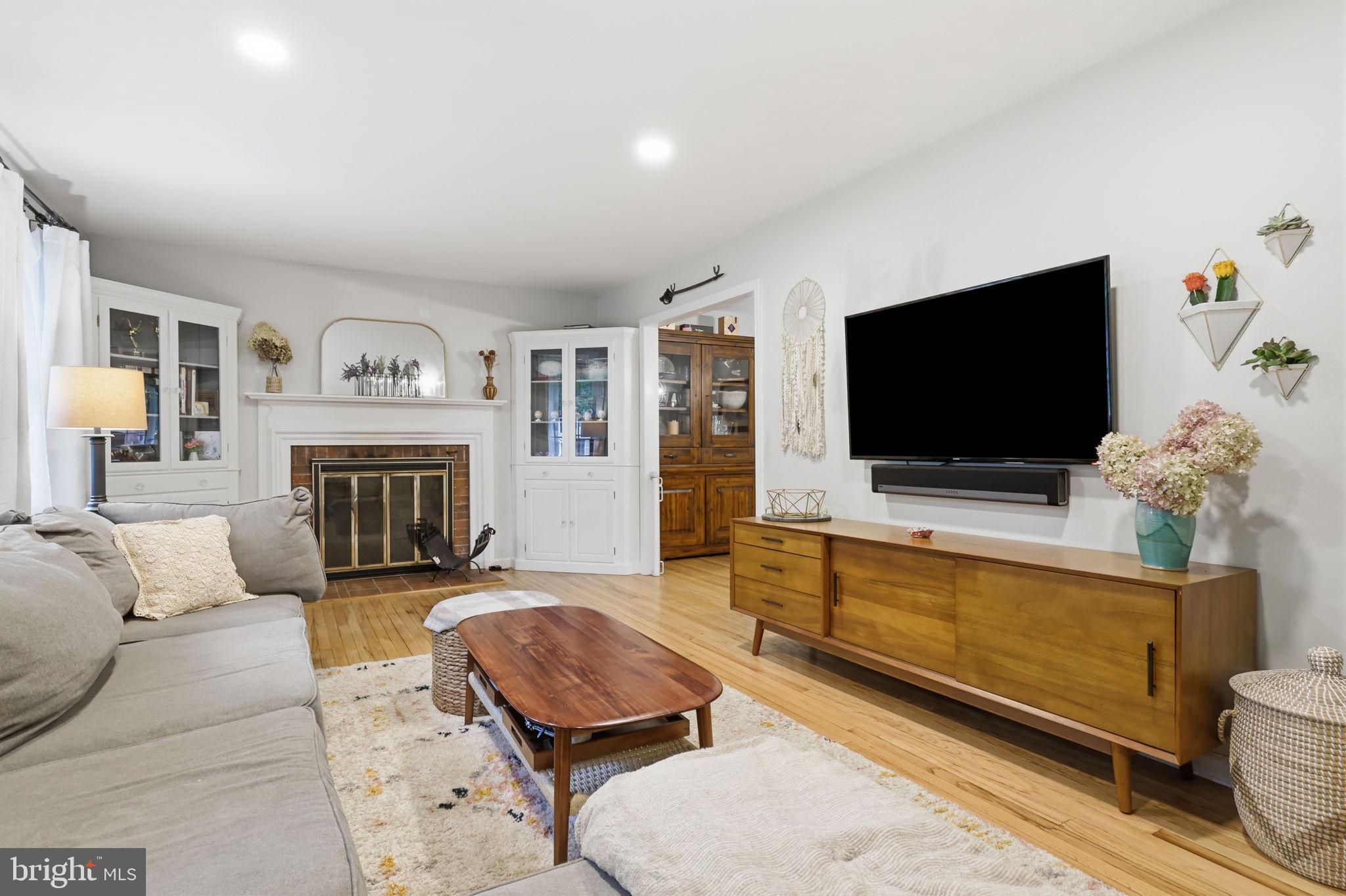 309 ARBORLEA AVENUE