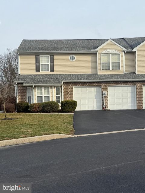 151 PEREGRINE LANE HUMMELSTOWN PA 17036