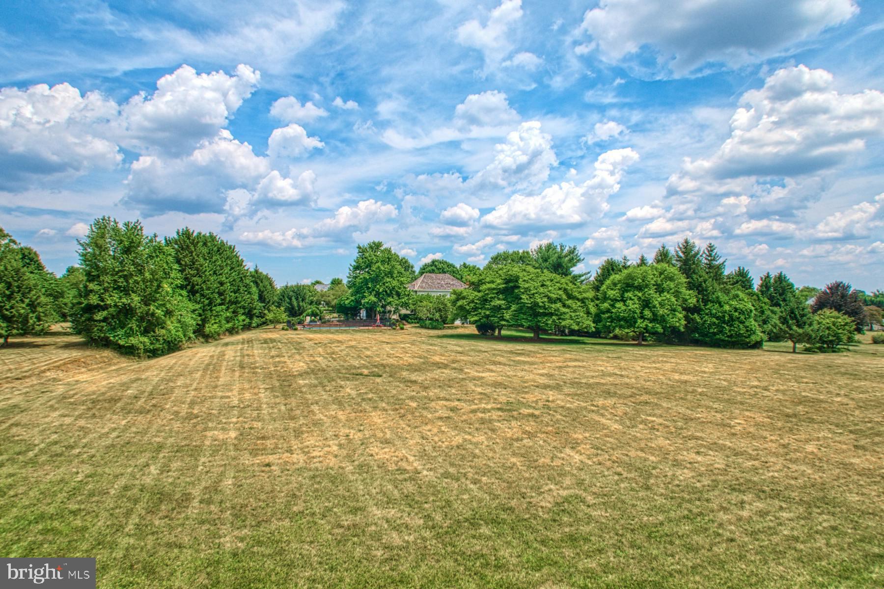 RASPBERRY FALLS - Residential
