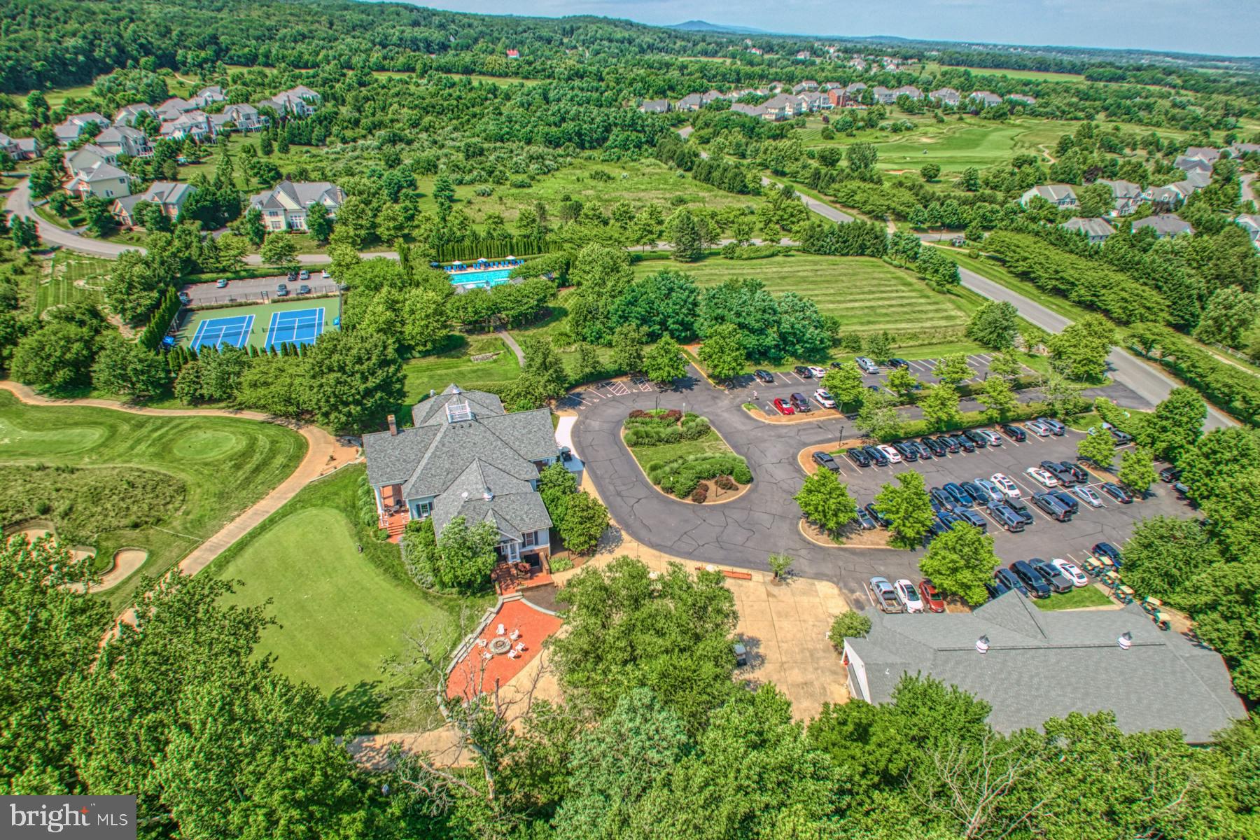 RASPBERRY FALLS - Residential