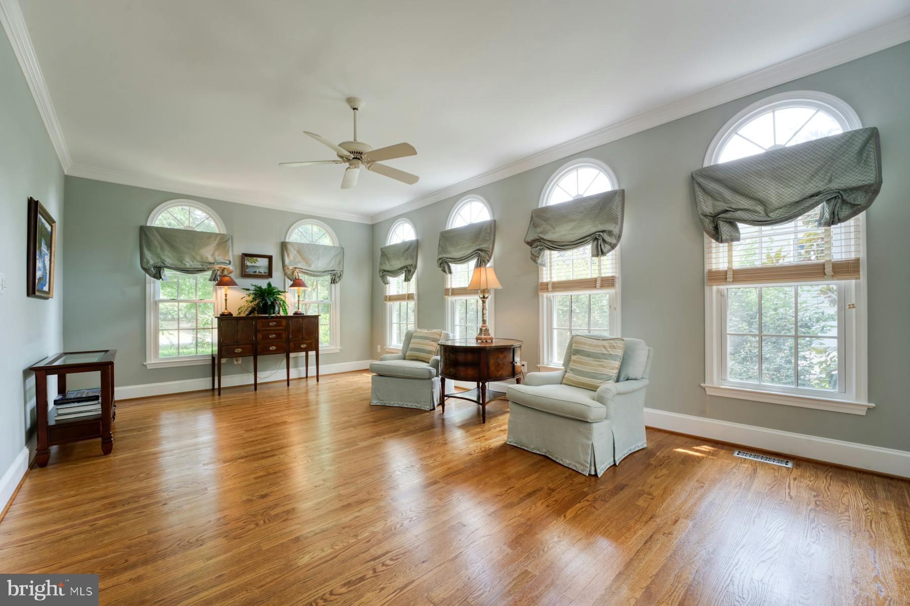 RASPBERRY FALLS - Residential