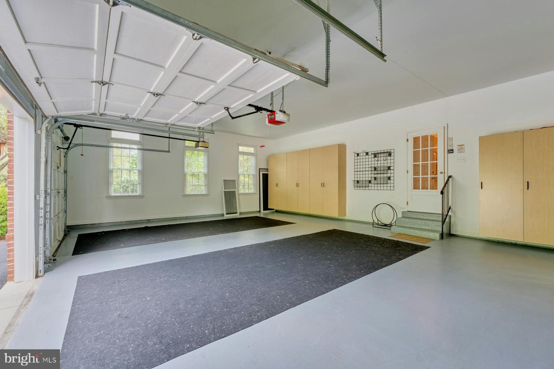 RASPBERRY FALLS - Residential