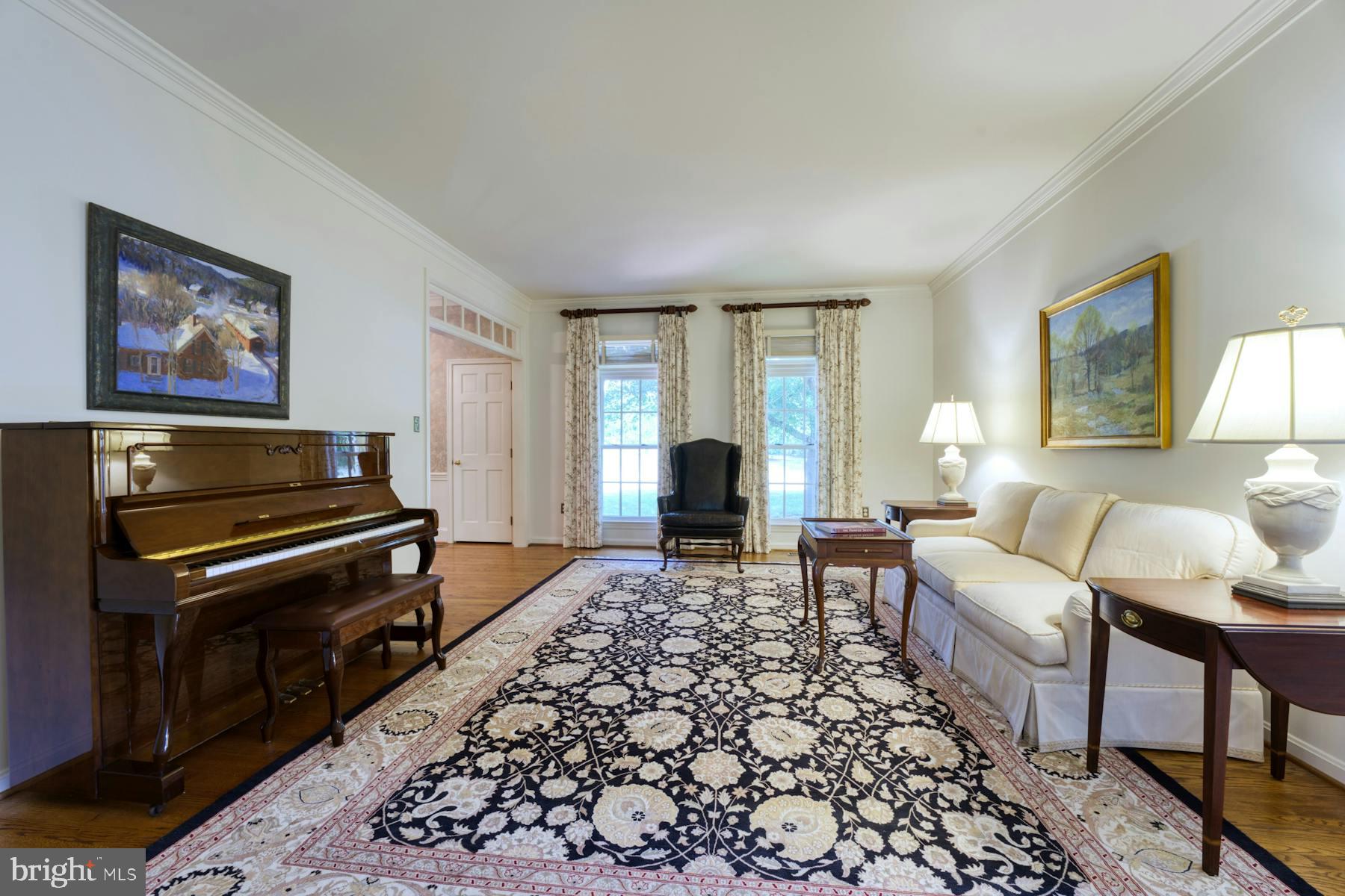 RASPBERRY FALLS - Residential