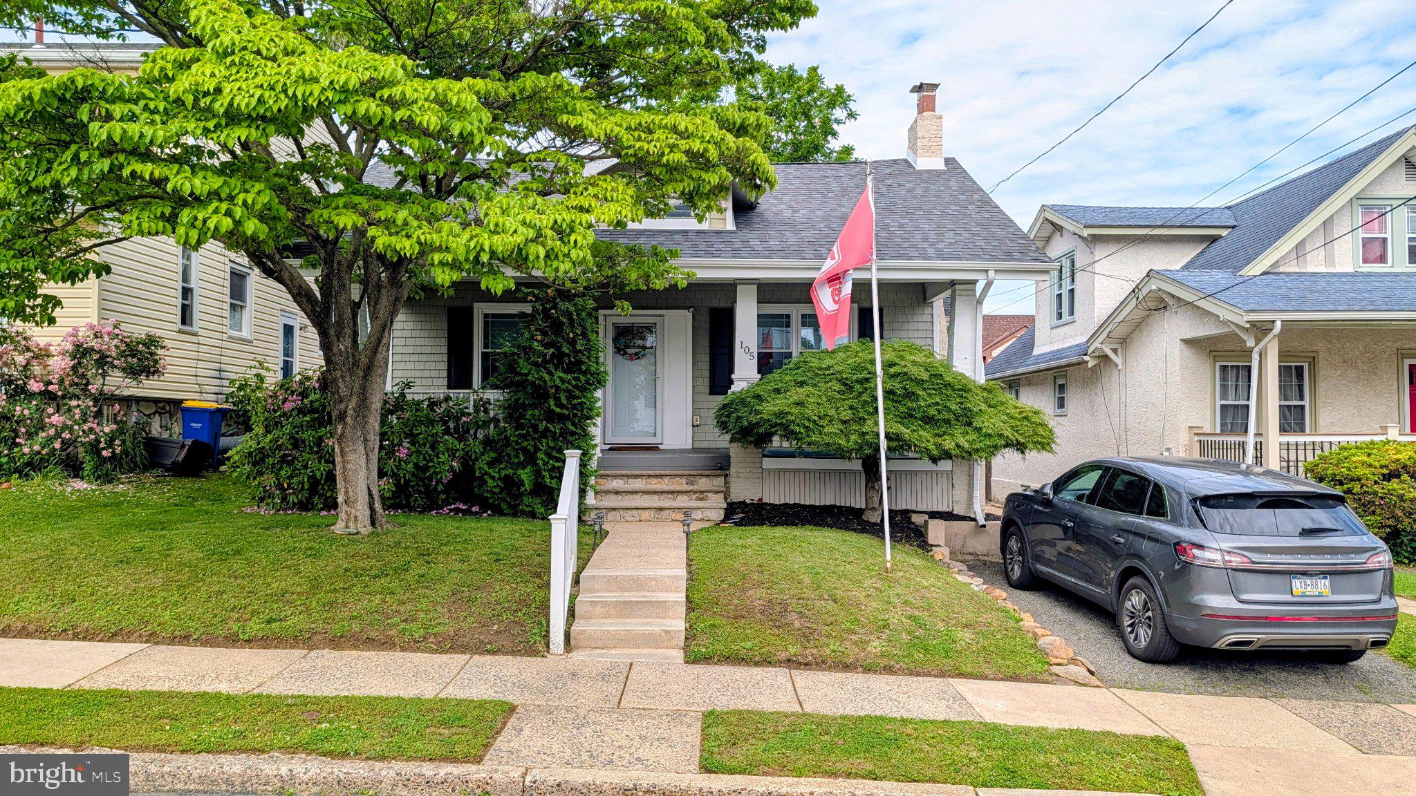 105 HINKSON BOULEVARD