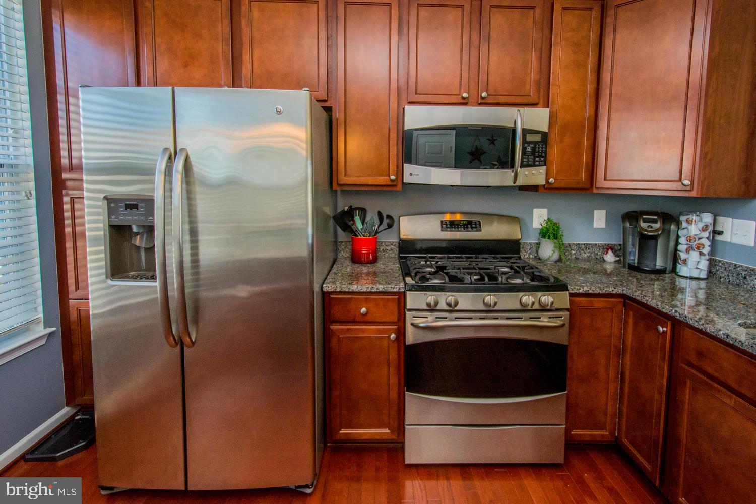 LAKES AT STANSBURY SHORE - Residential