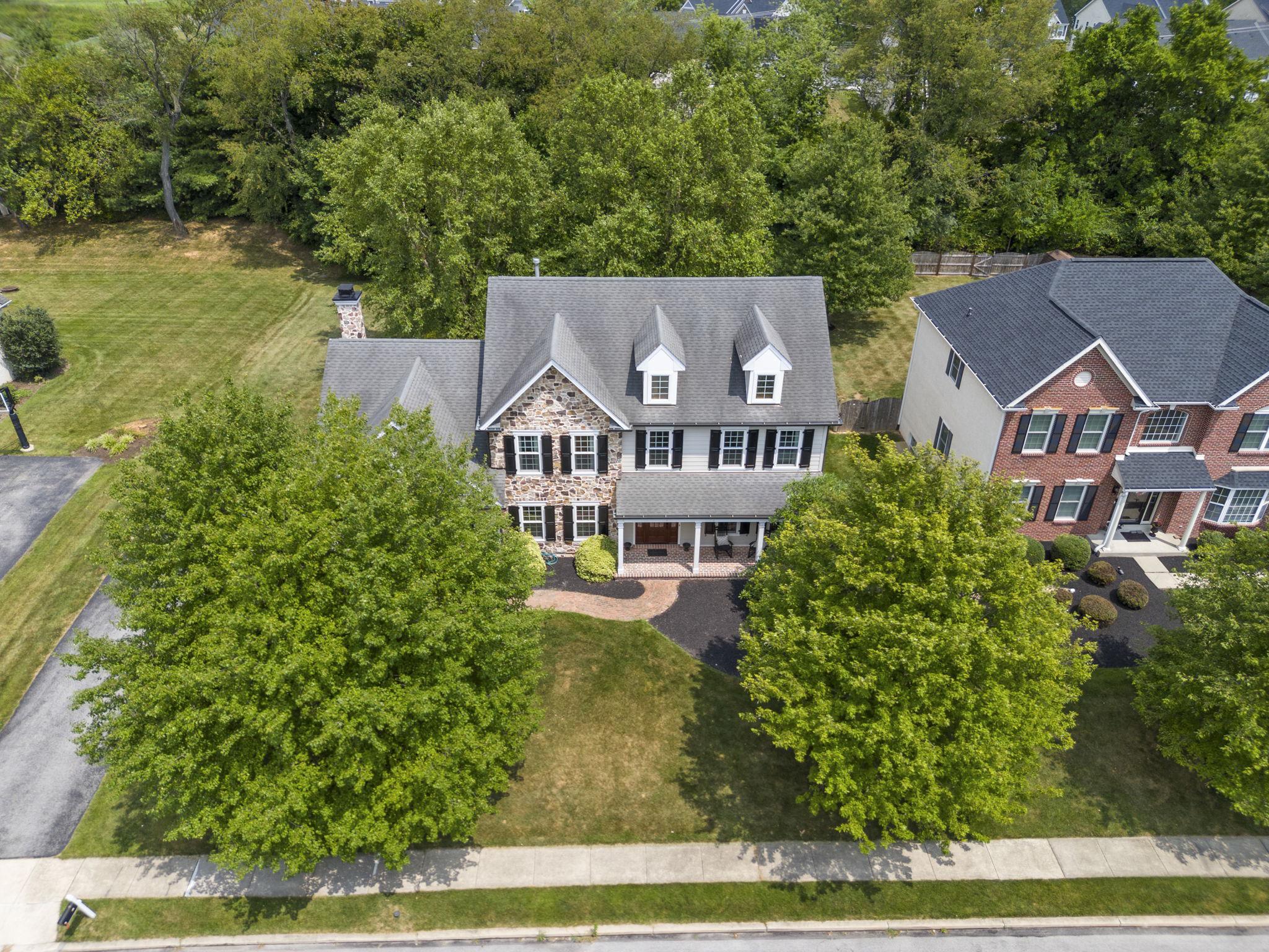 27 CAMERON COURT