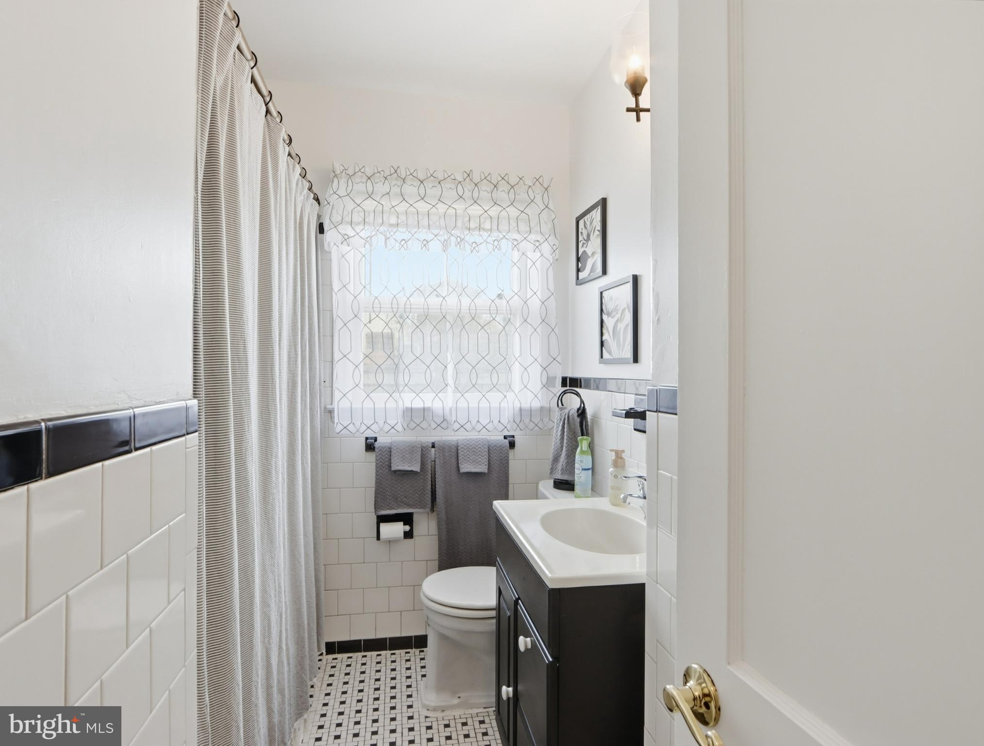 BALTIMORE HIGHLANDS - Residential