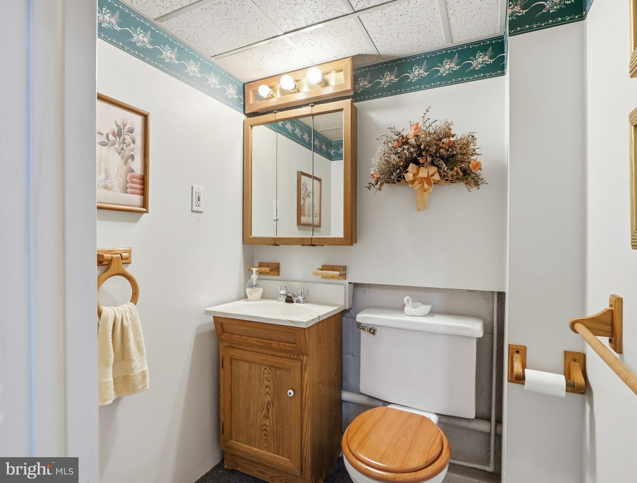 BALTIMORE HIGHLANDS - Residential