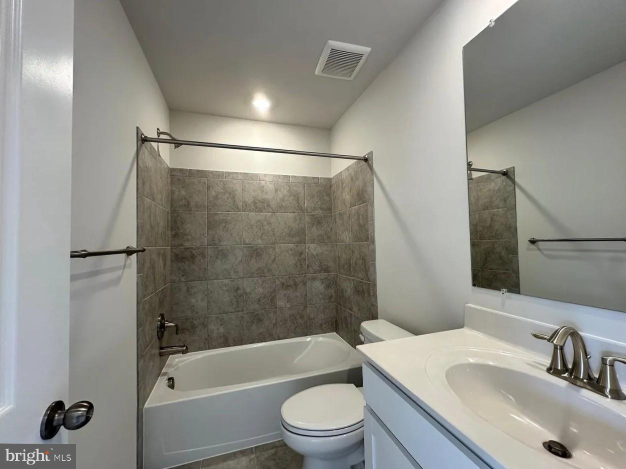 ST. CHARLES TOWNS - Residential