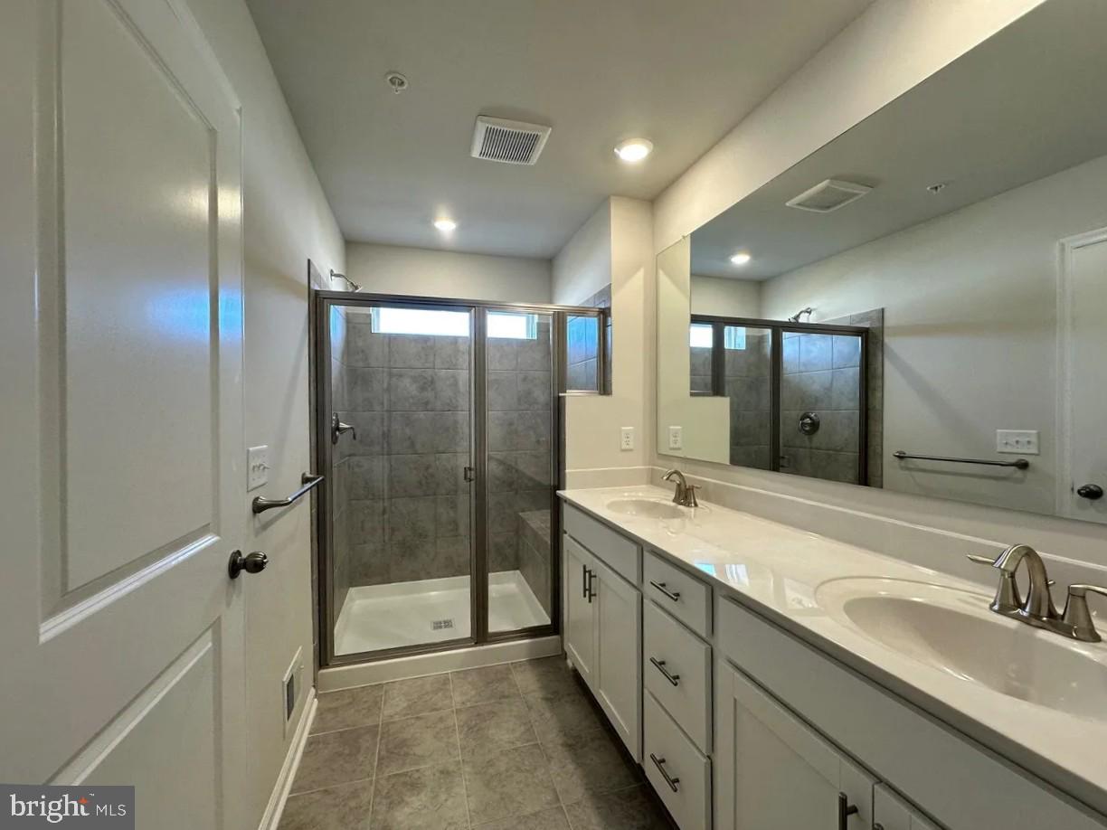 ST. CHARLES TOWNS - Residential