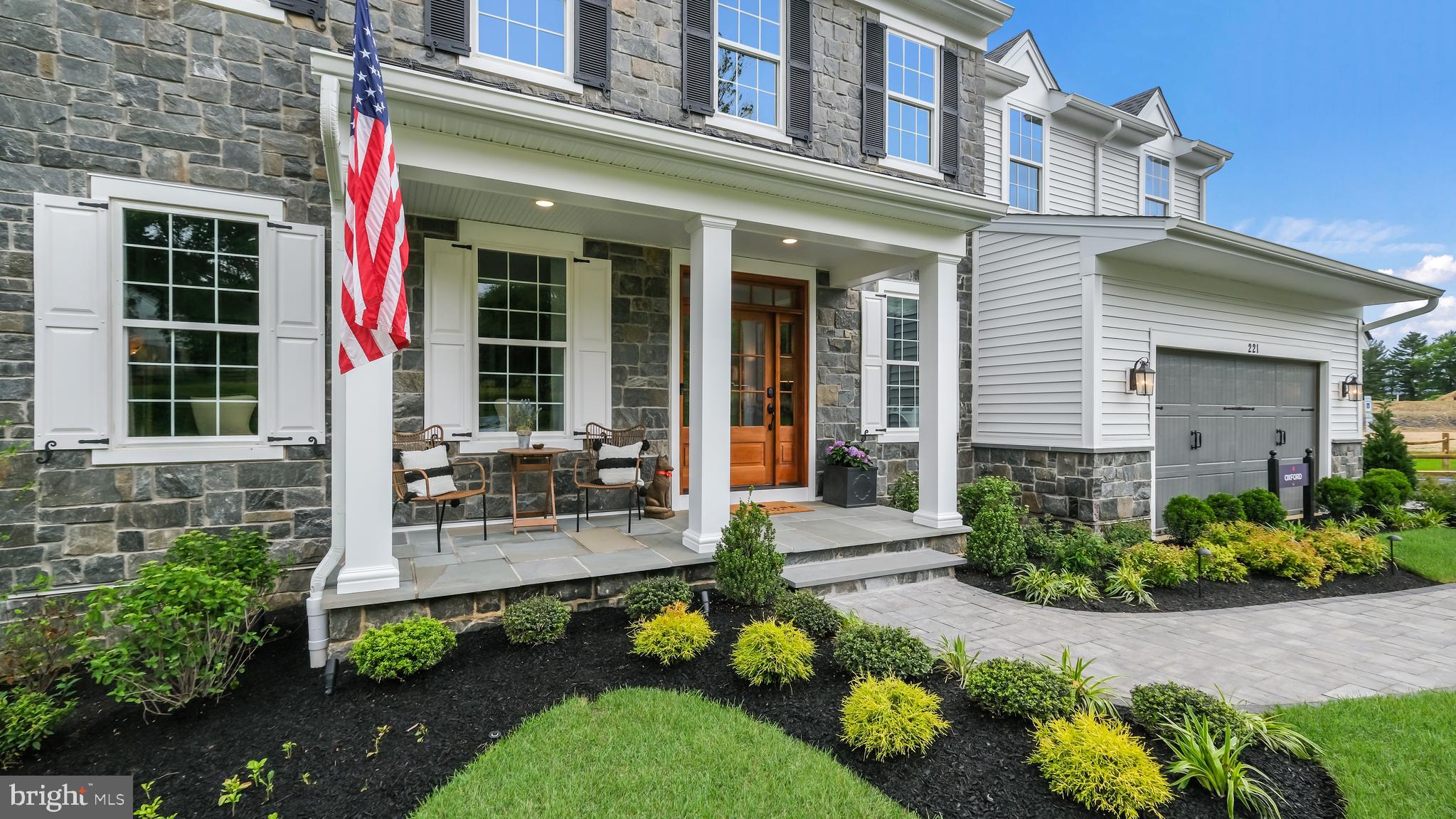 SQUIRES RIDGE - Residential