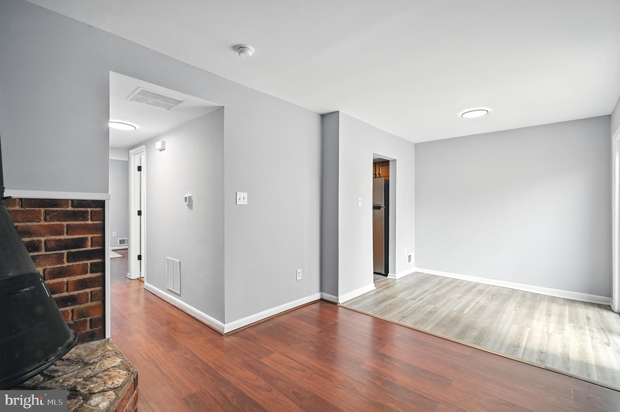 WILLIAMSTOWN - Residential