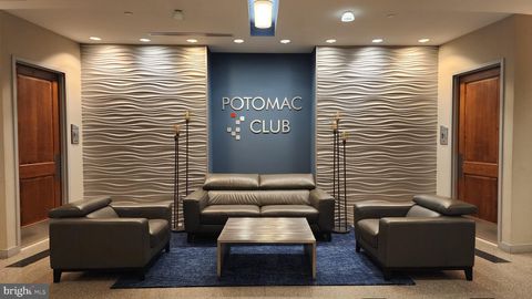 14501 BARKHAM DRIVE WOODBRIDGE VA 22191