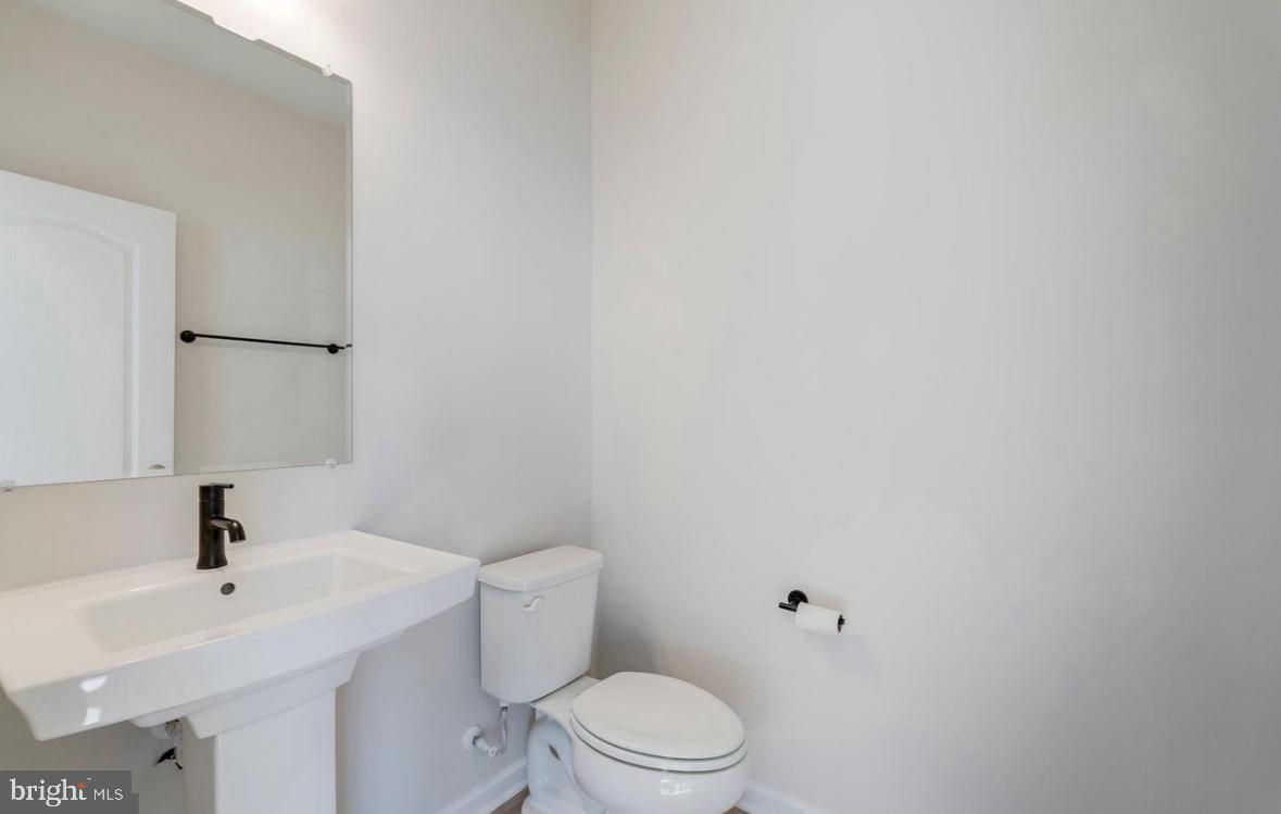 WESTPHALIA TOWN CENTER - Residential Lease