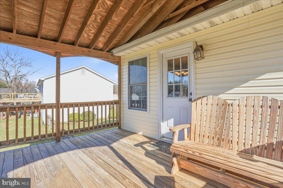 CAMERON ACRES - Residential