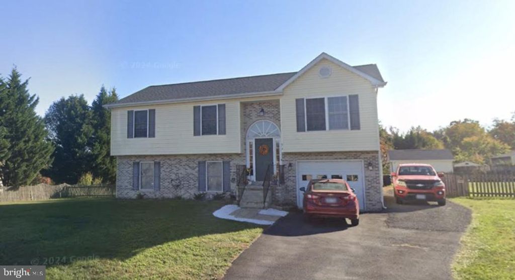 Photo of 54 Coriander Way, BUNKER HILL, WV 25413 (MLS # WVBE2049218)