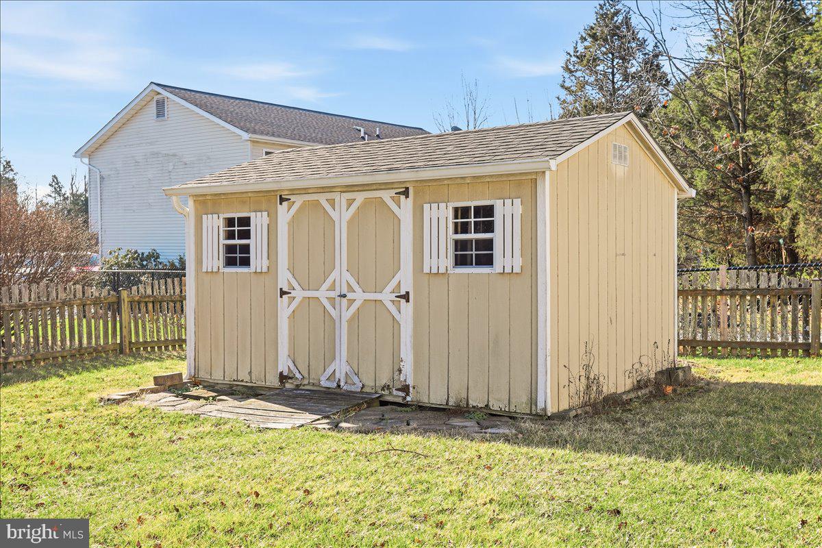 CAMERON ACRES - Residential