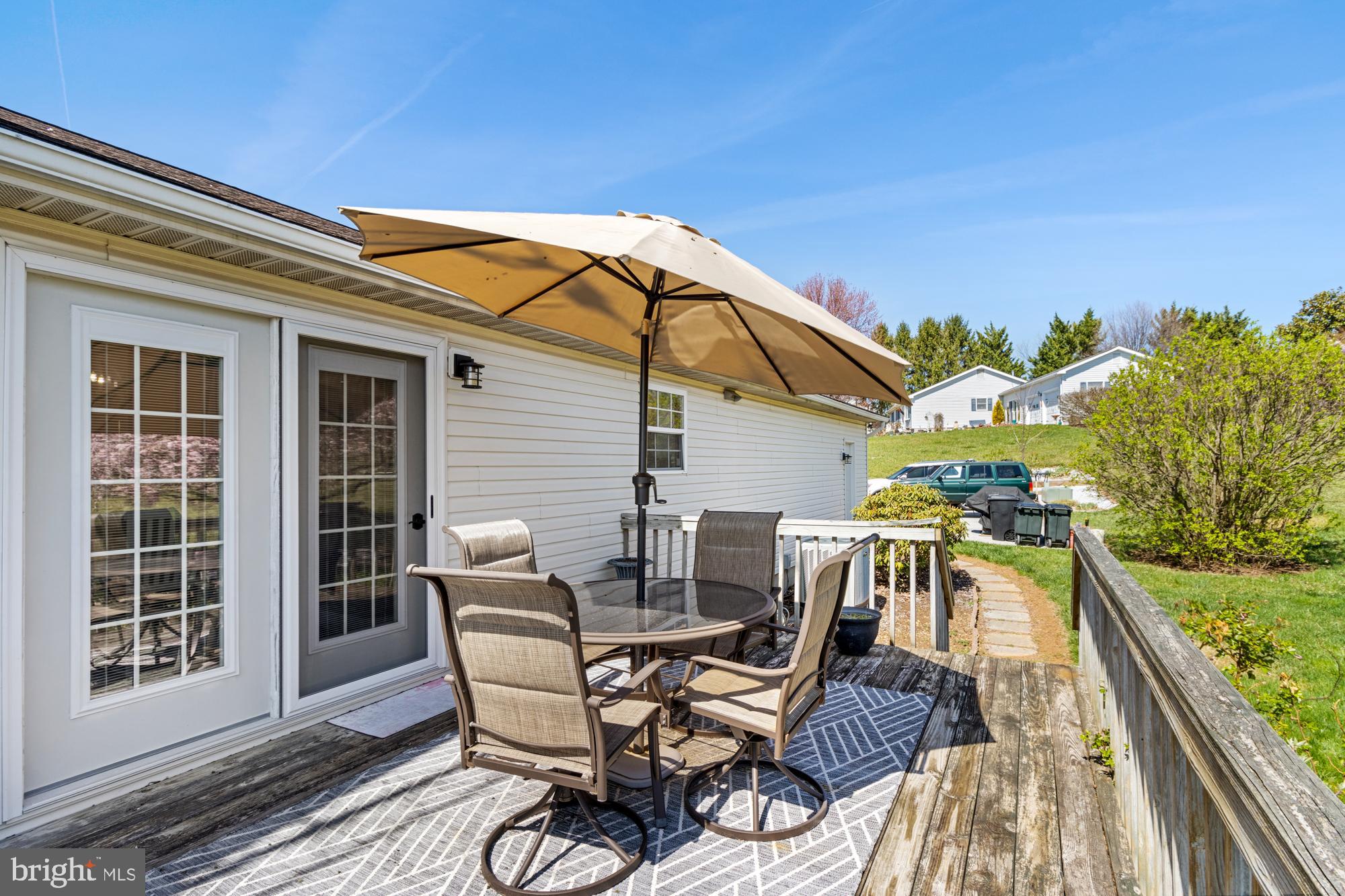 UNIONTOWN - Residential