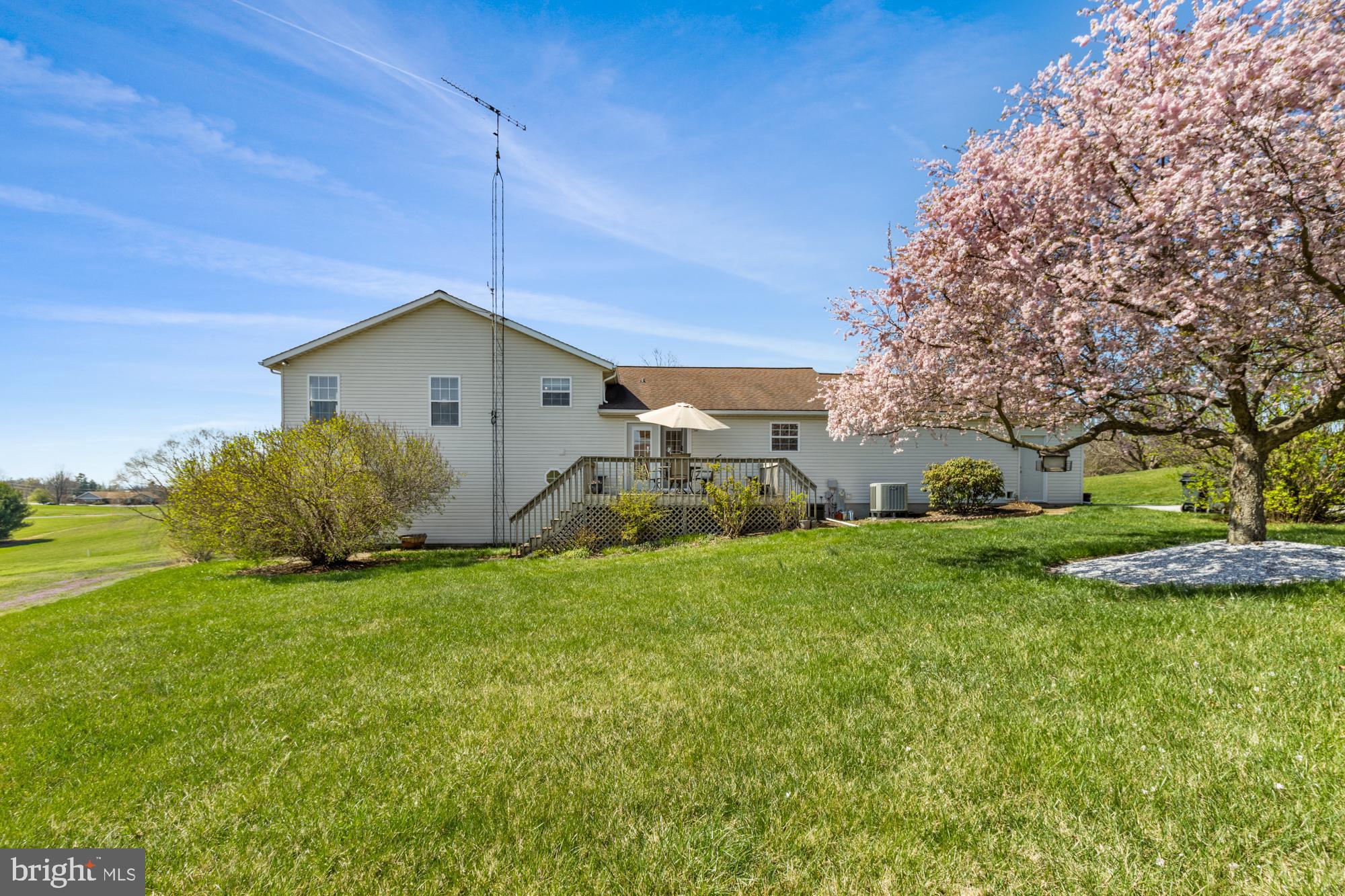 UNIONTOWN - Residential