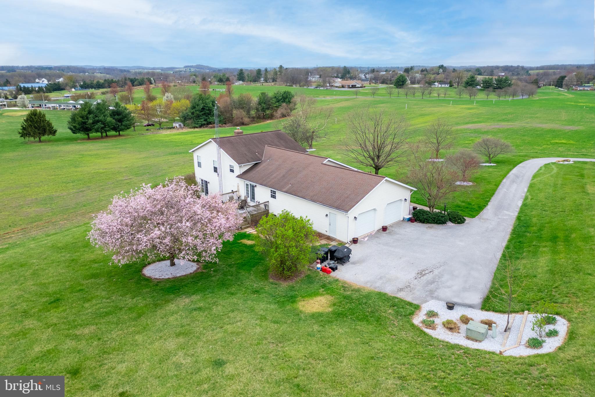 UNIONTOWN - Residential