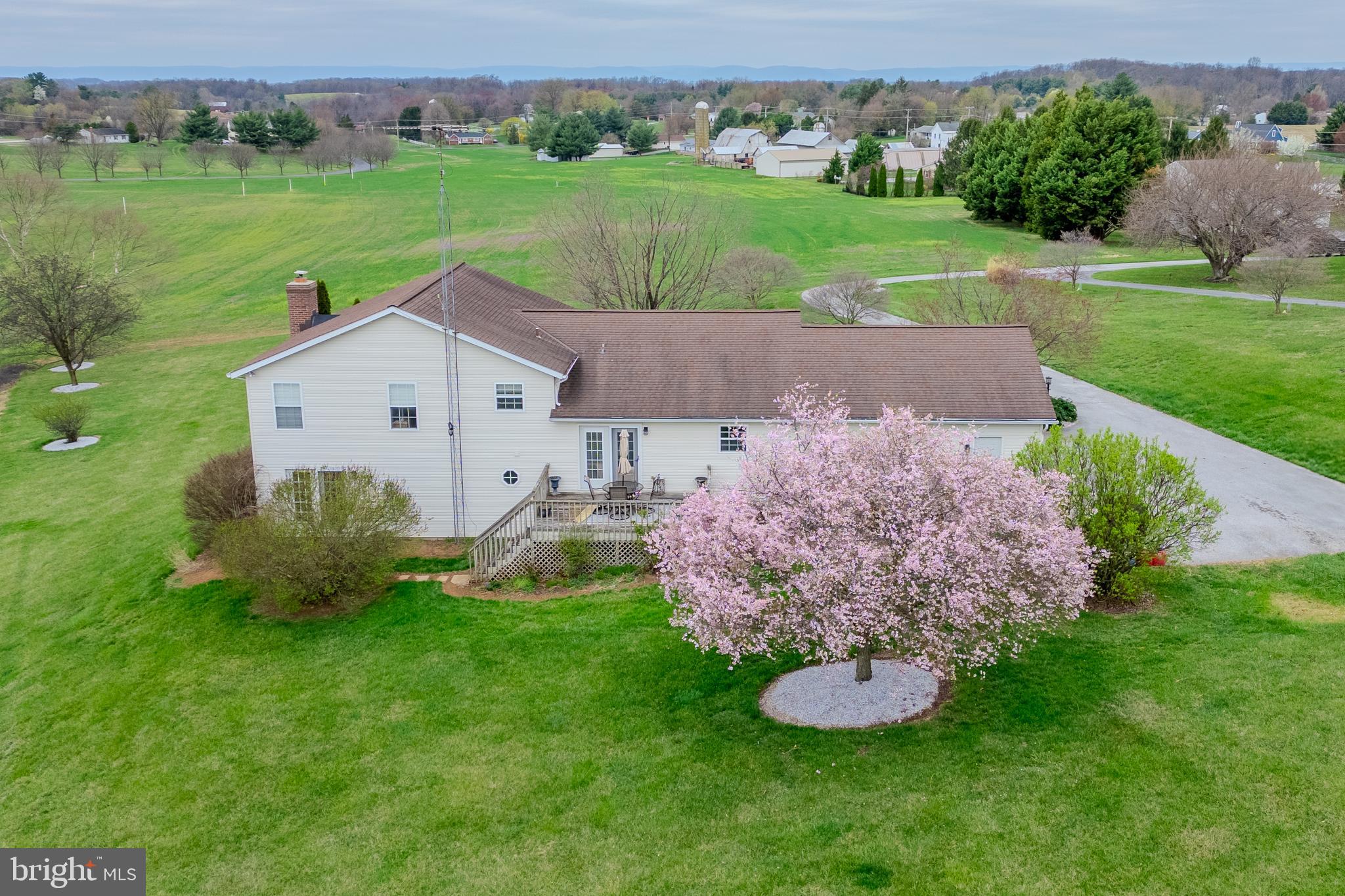 UNIONTOWN - Residential