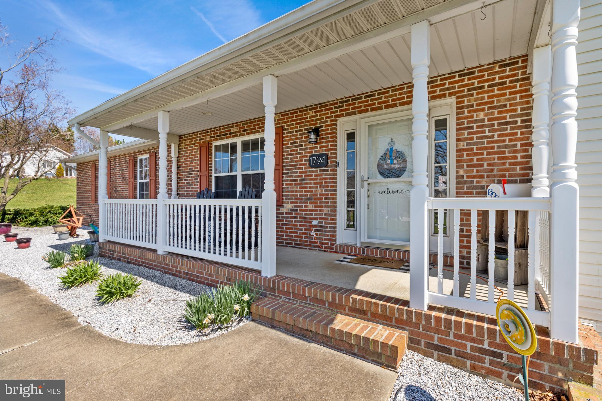 UNIONTOWN - Residential