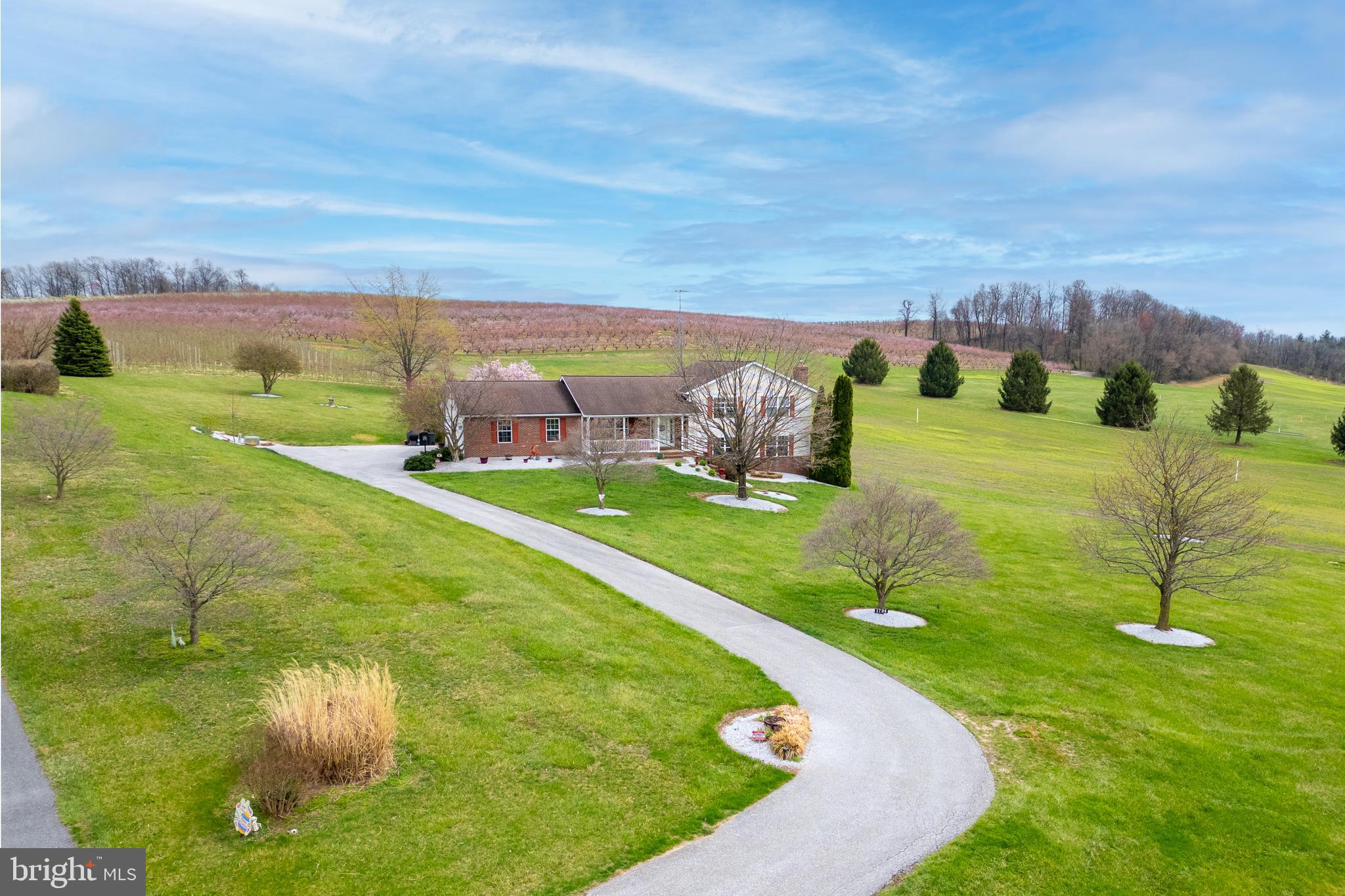 UNIONTOWN - Residential