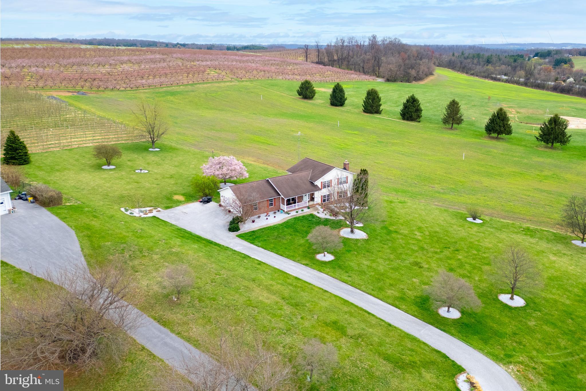 UNIONTOWN - Residential