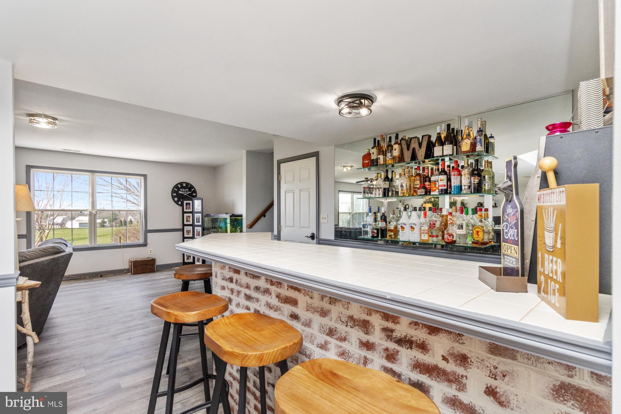 UNIONTOWN - Residential