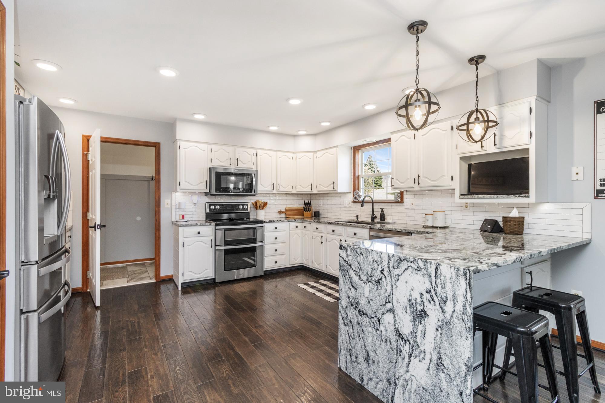 UNIONTOWN - Residential