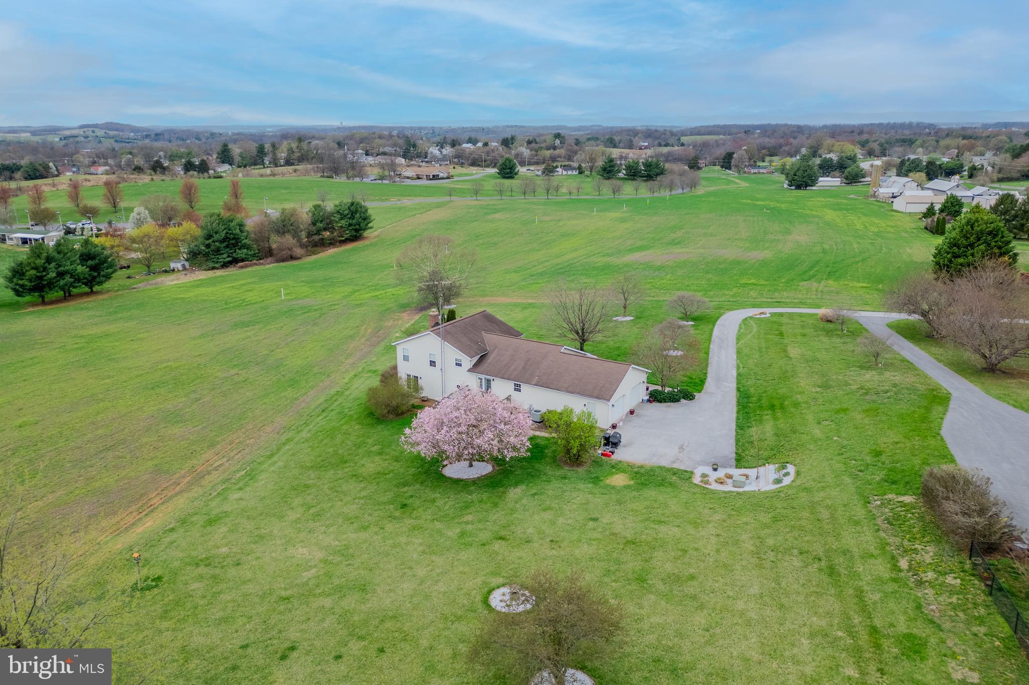 UNIONTOWN - Residential