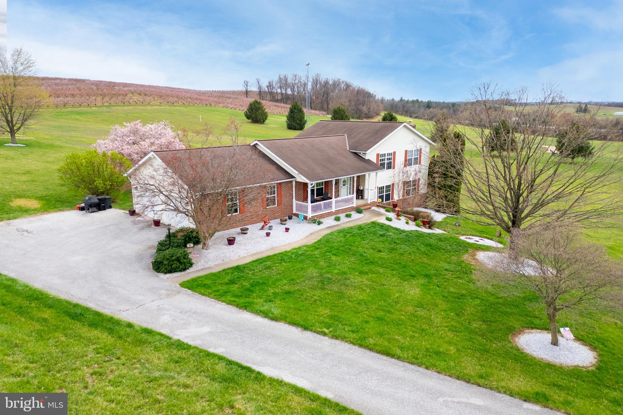 UNIONTOWN - Residential