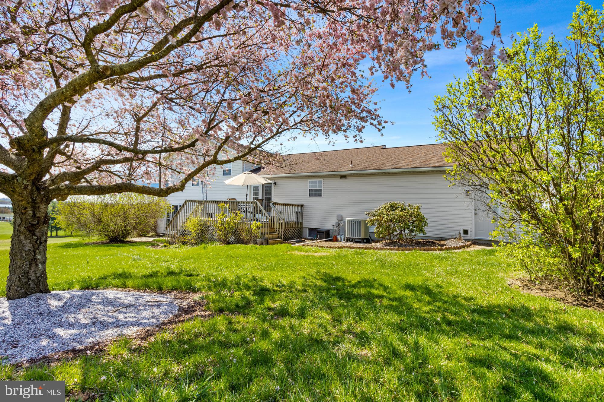 UNIONTOWN - Residential