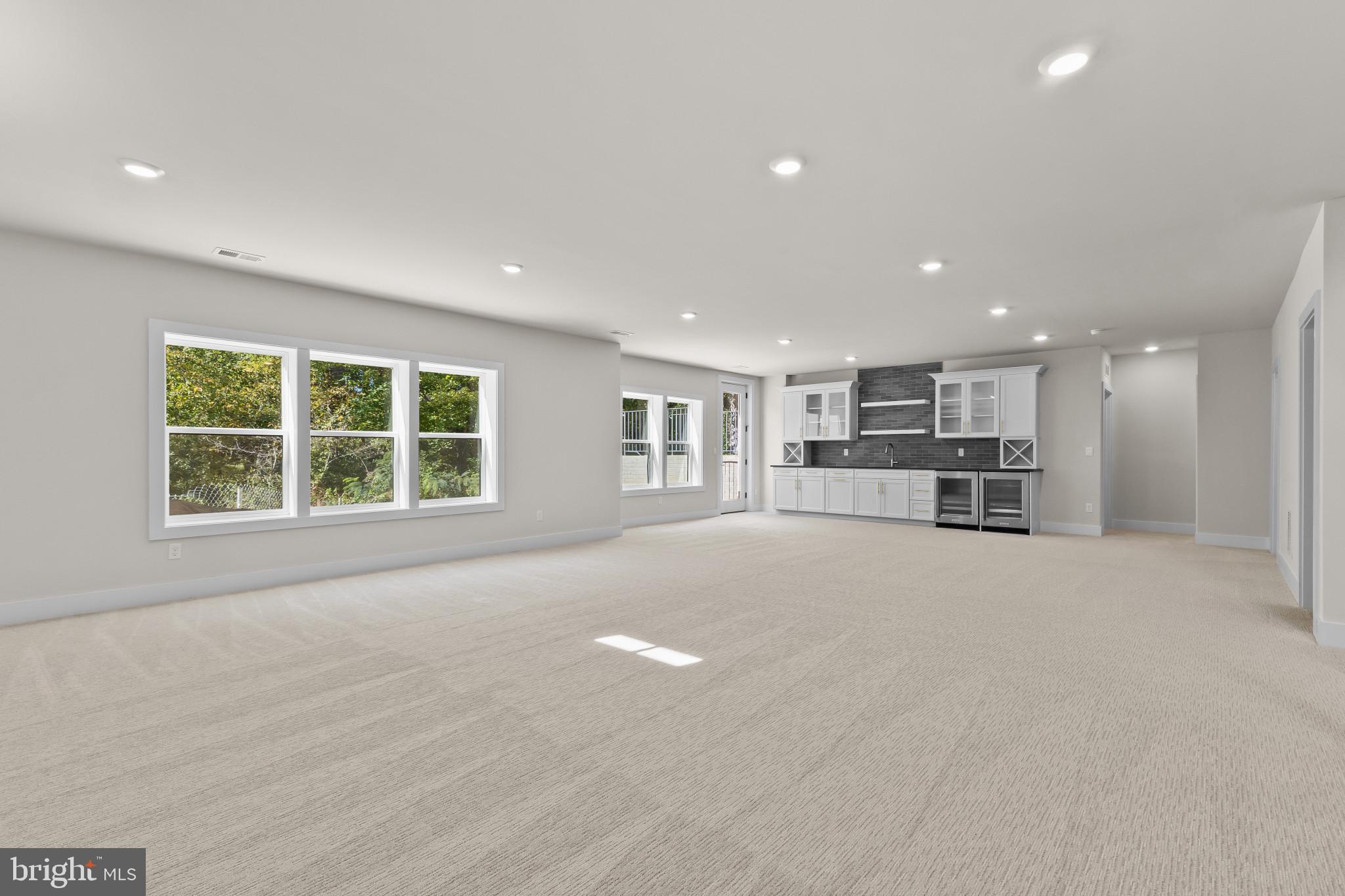 COLLINGWOOD CHASE - Residential