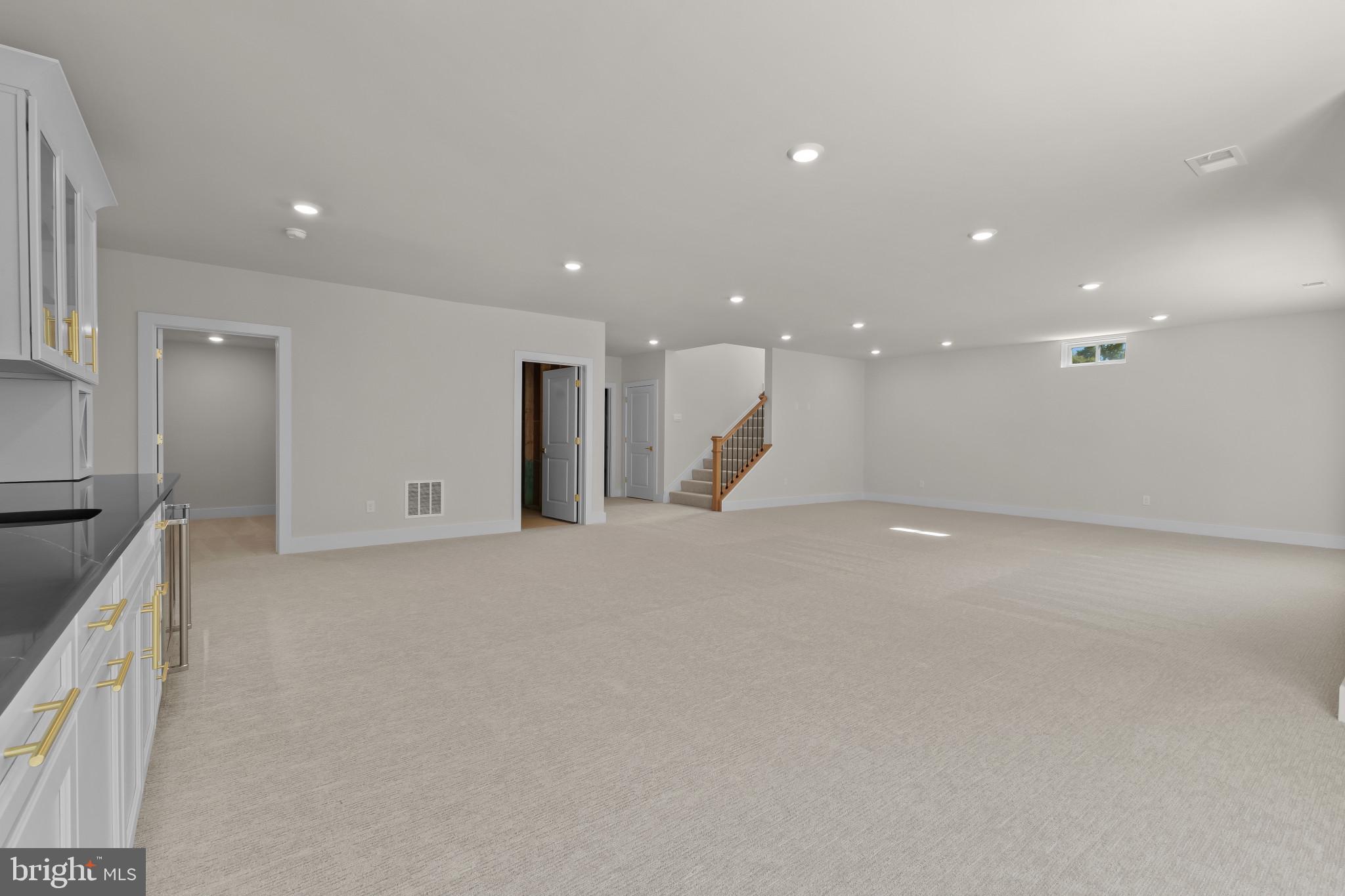 COLLINGWOOD CHASE - Residential