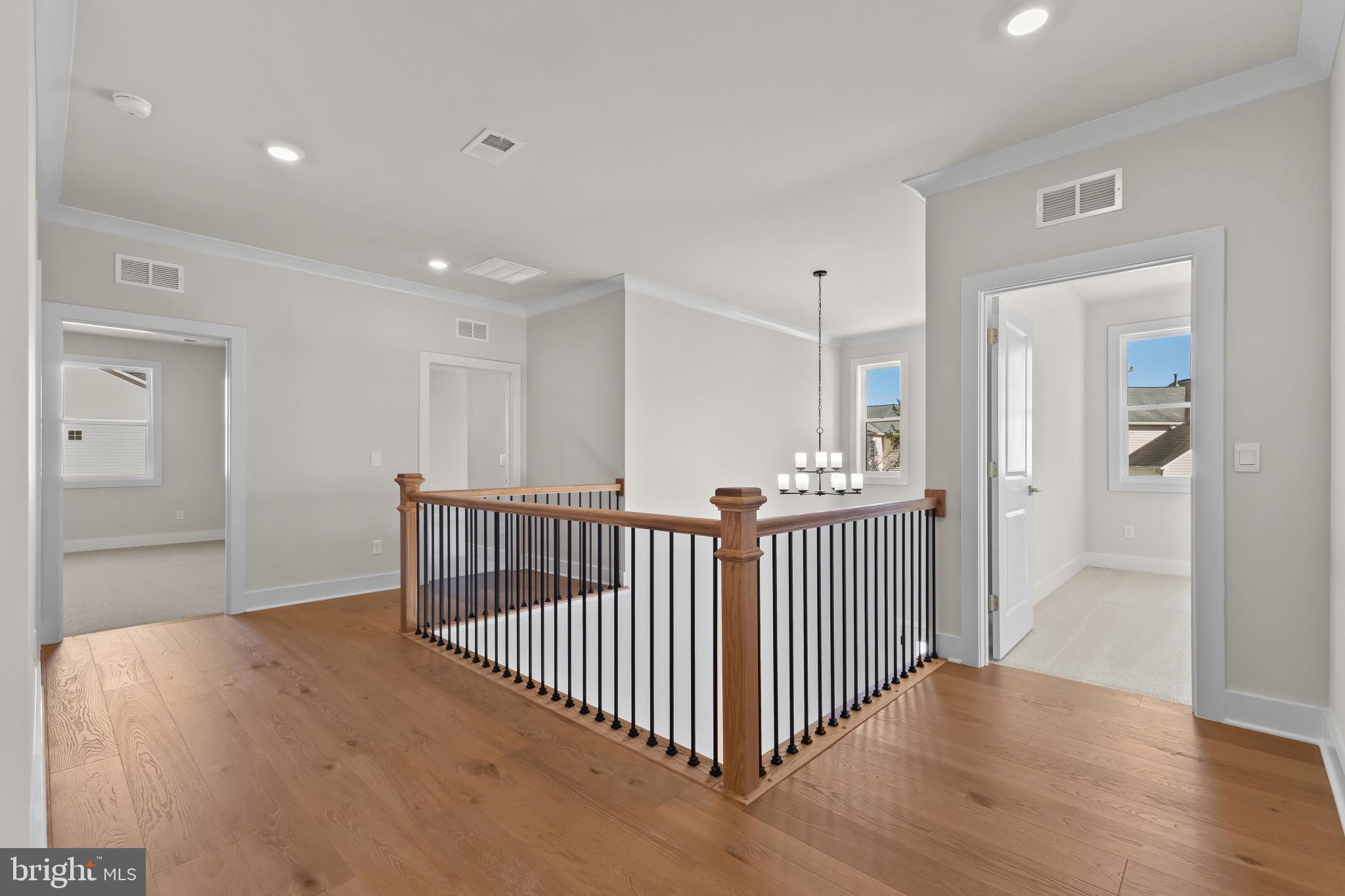 COLLINGWOOD CHASE - Residential